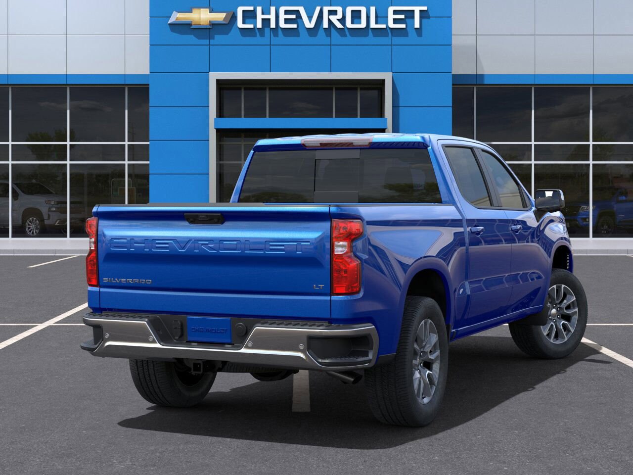 2025 Chevrolet Silverado 1500 LT photo 4