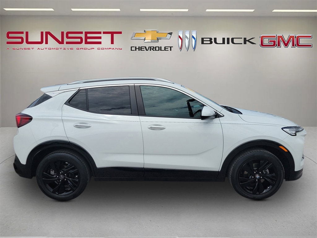 2024 Buick Encore GX Sport Touring - Photo 3