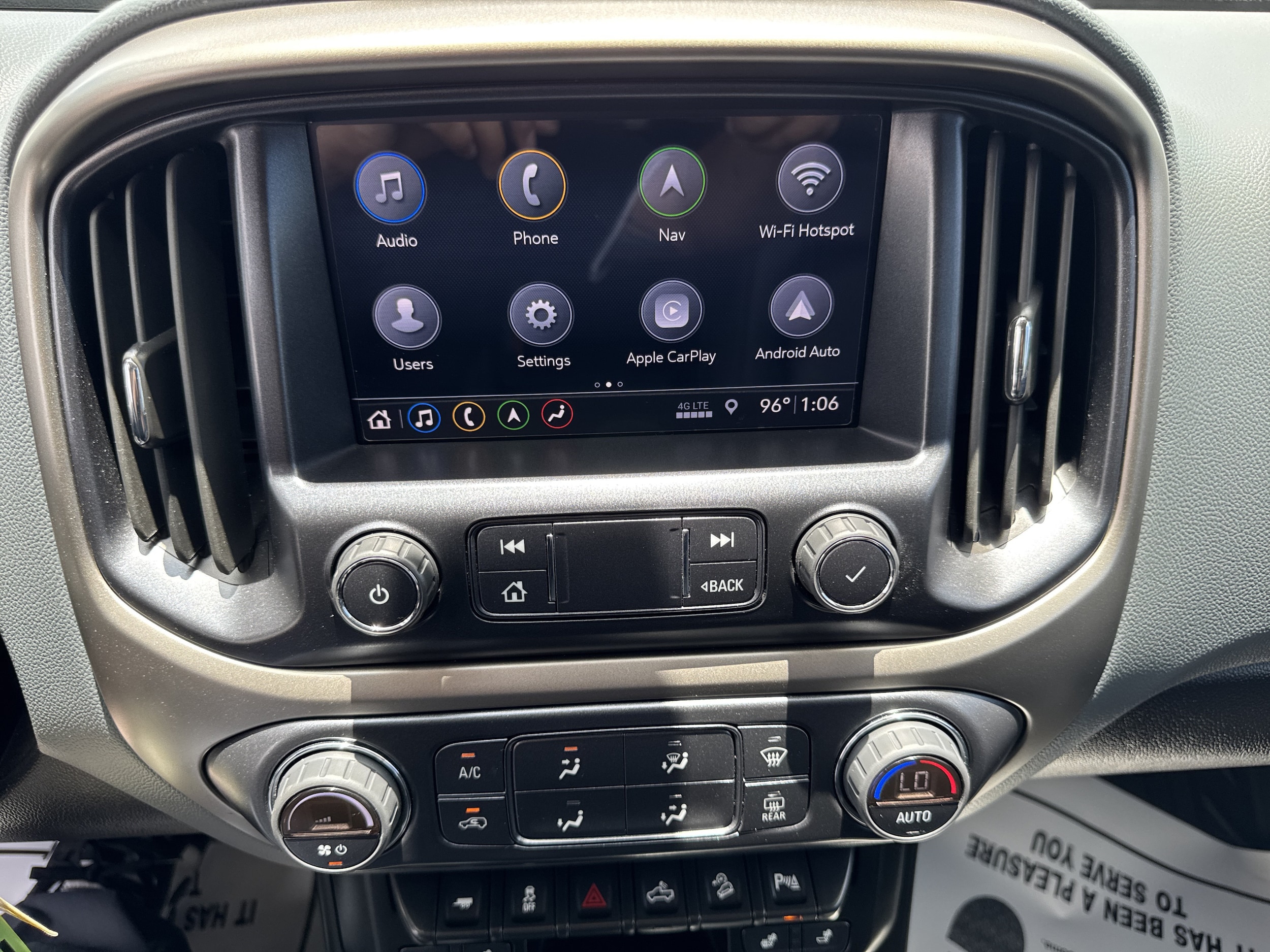 2022 Chevrolet Colorado Z71 - Photo 23