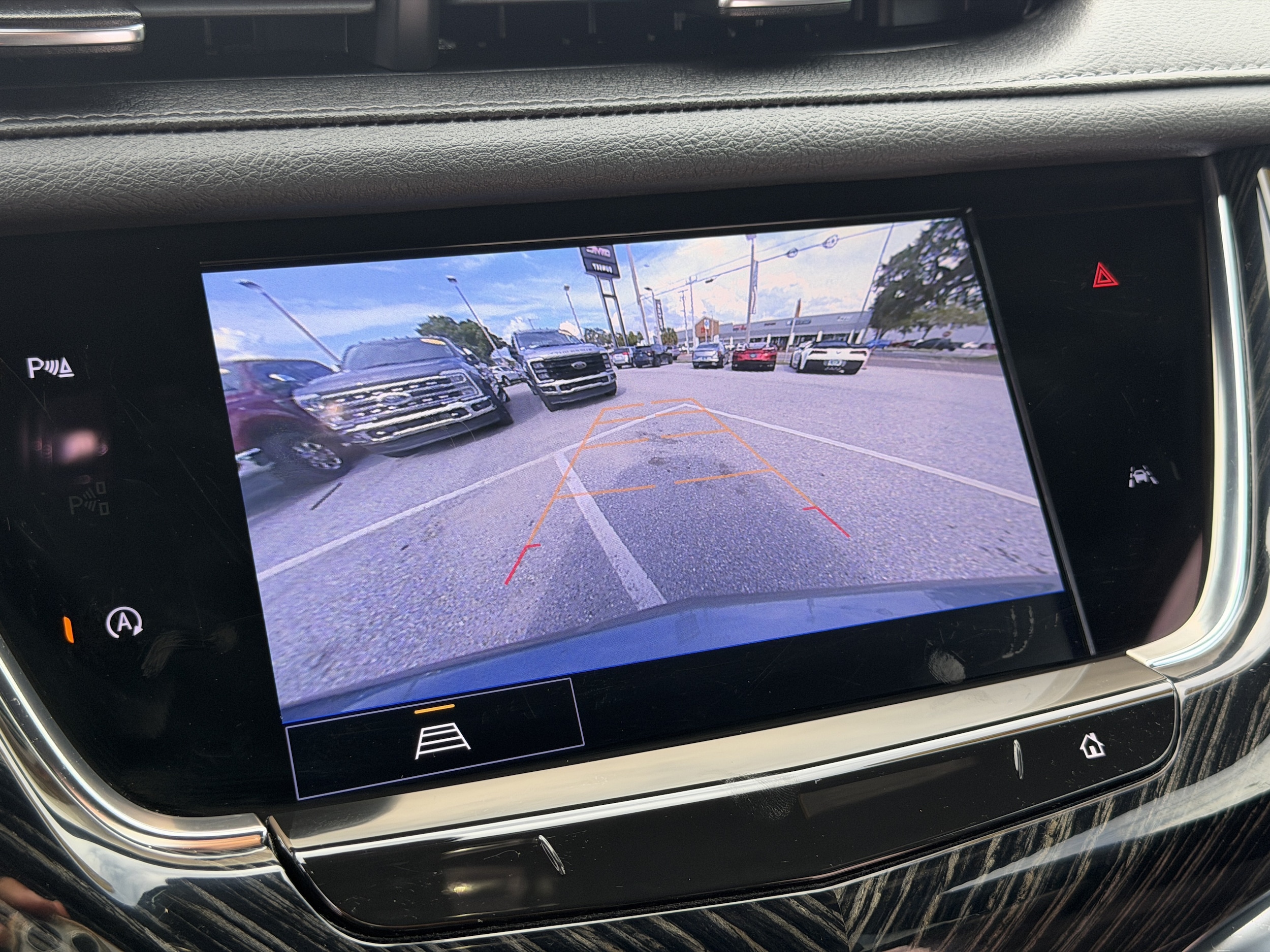 2025 Cadillac XT6 Premium Luxury - Photo 24