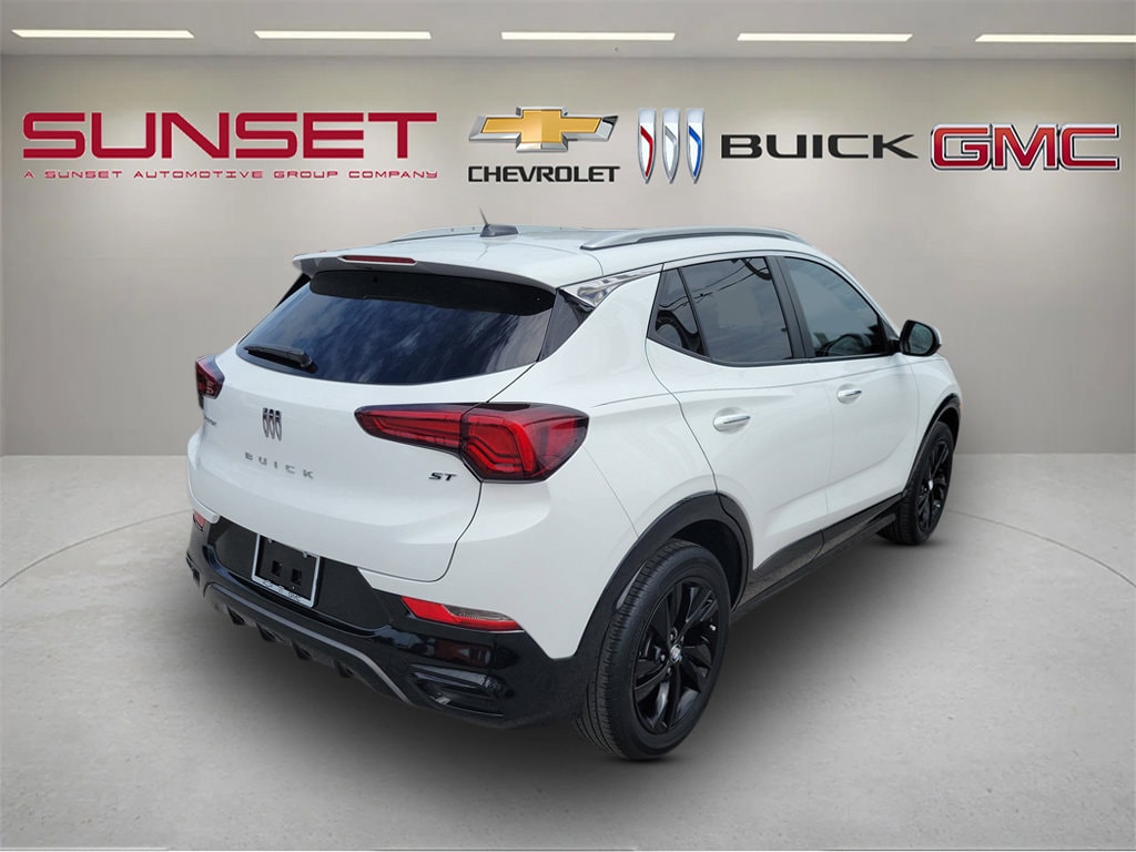 2024 Buick Encore GX Sport Touring - Photo 4