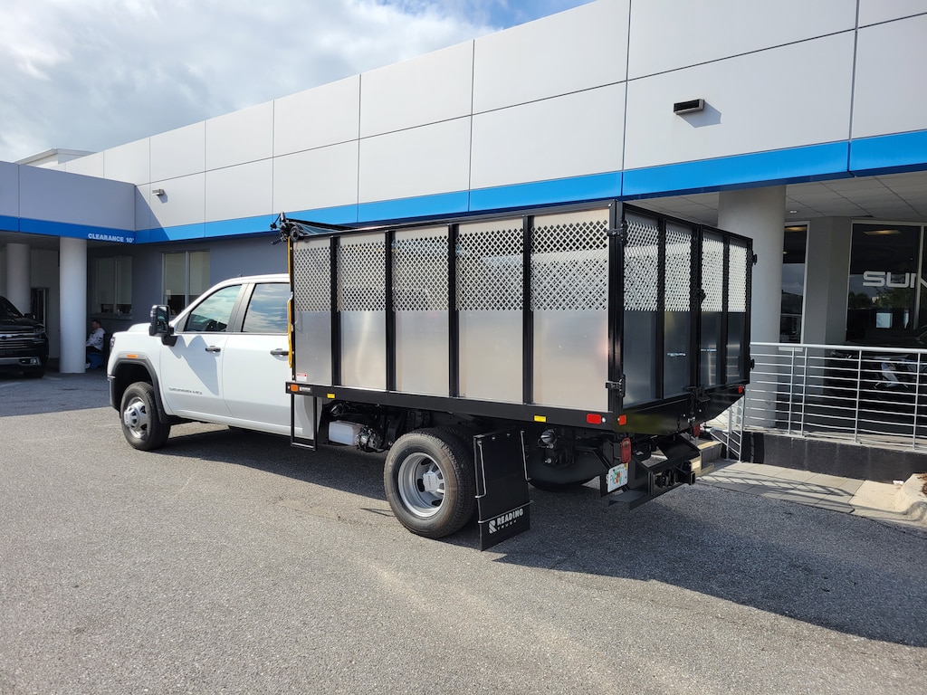 New 2025 GMC Sierra 3500 HD Chassis Cab Pro Truck
