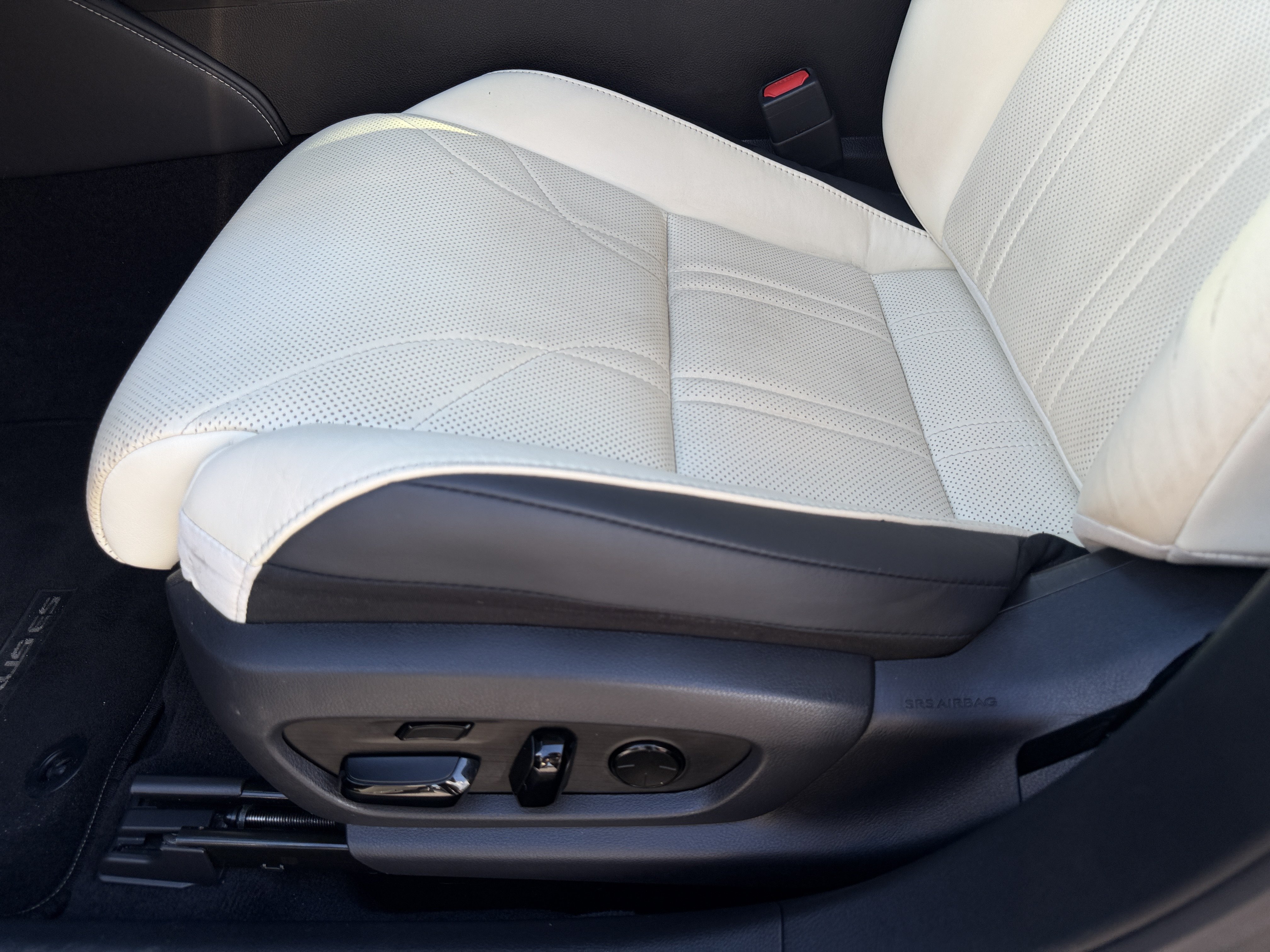 2022 Lexus ES 350 Ultra Luxury - Photo 22