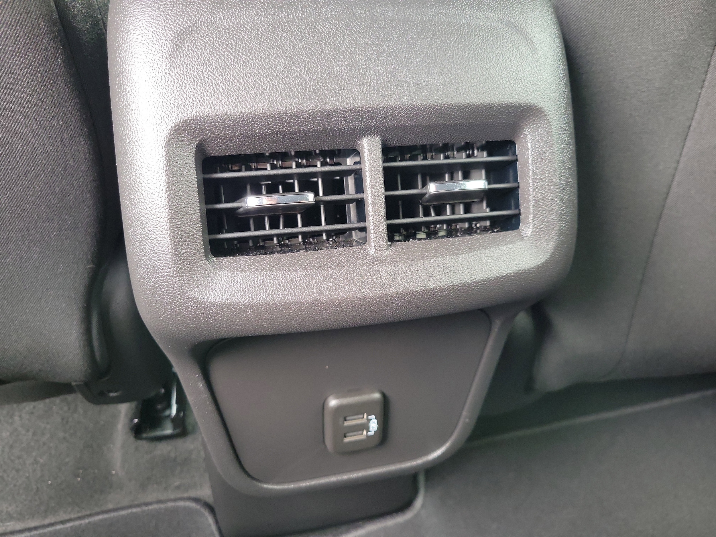 2024 Chevrolet Equinox LT - Photo 15