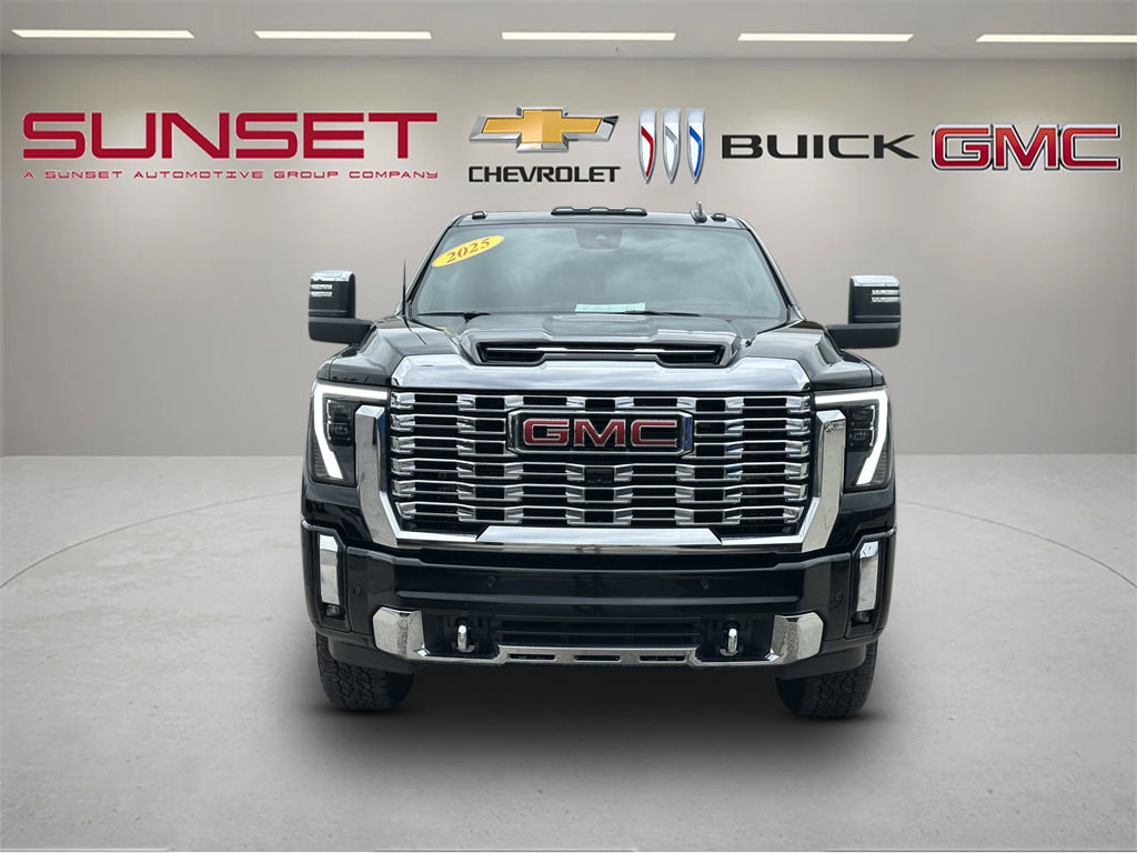 Used 2025 GMC Sierra 2500 HD Denali Truck