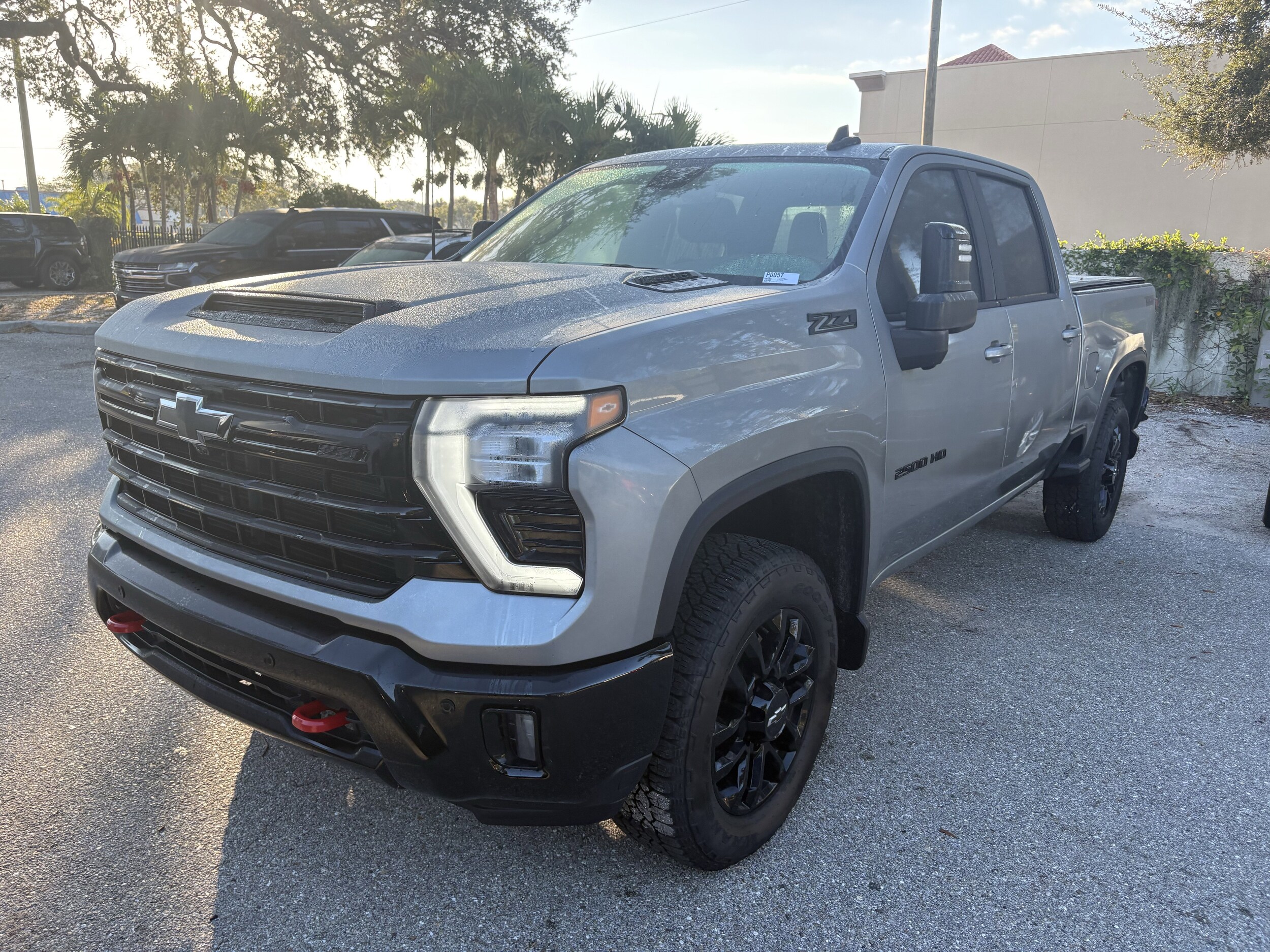 2025 Chevrolet Silverado 2500HD photo 2