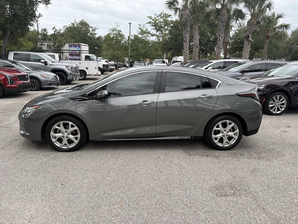 Used 2017 Chevrolet Volt Premier Car
