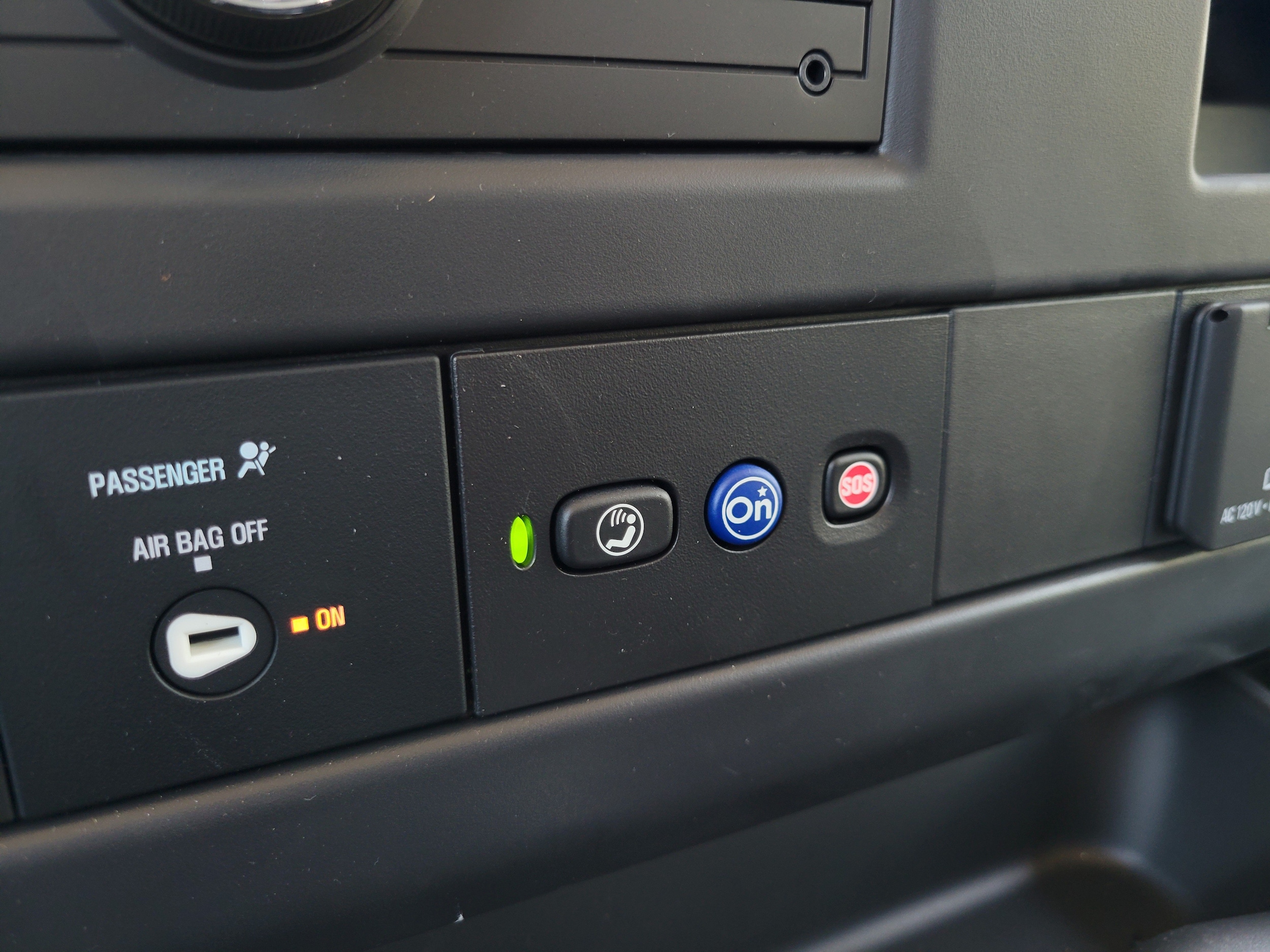 2025 Chevrolet Express Cargo Work Van - Photo 19