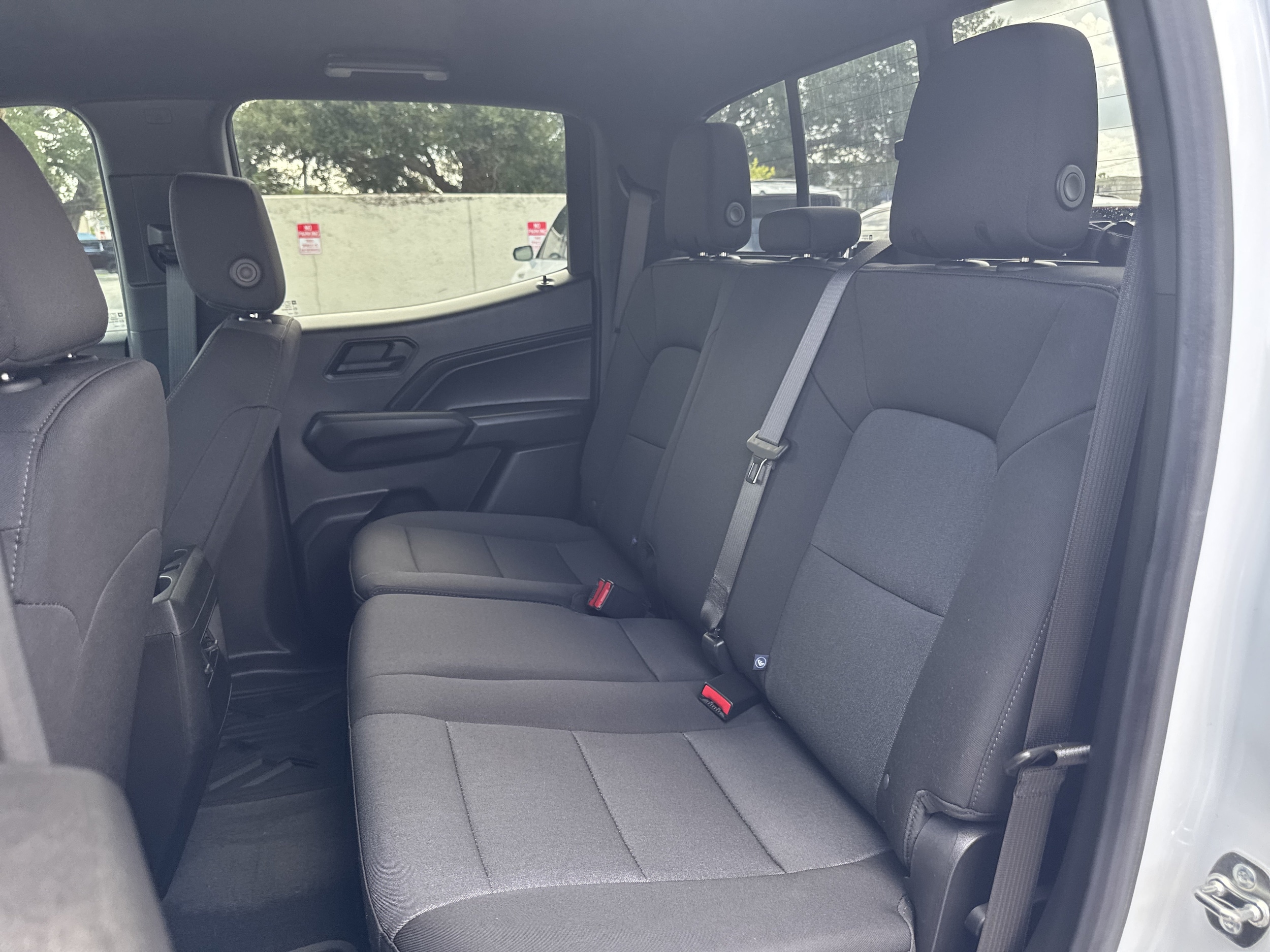 2024 Chevrolet Colorado Trail Boss - Photo 18