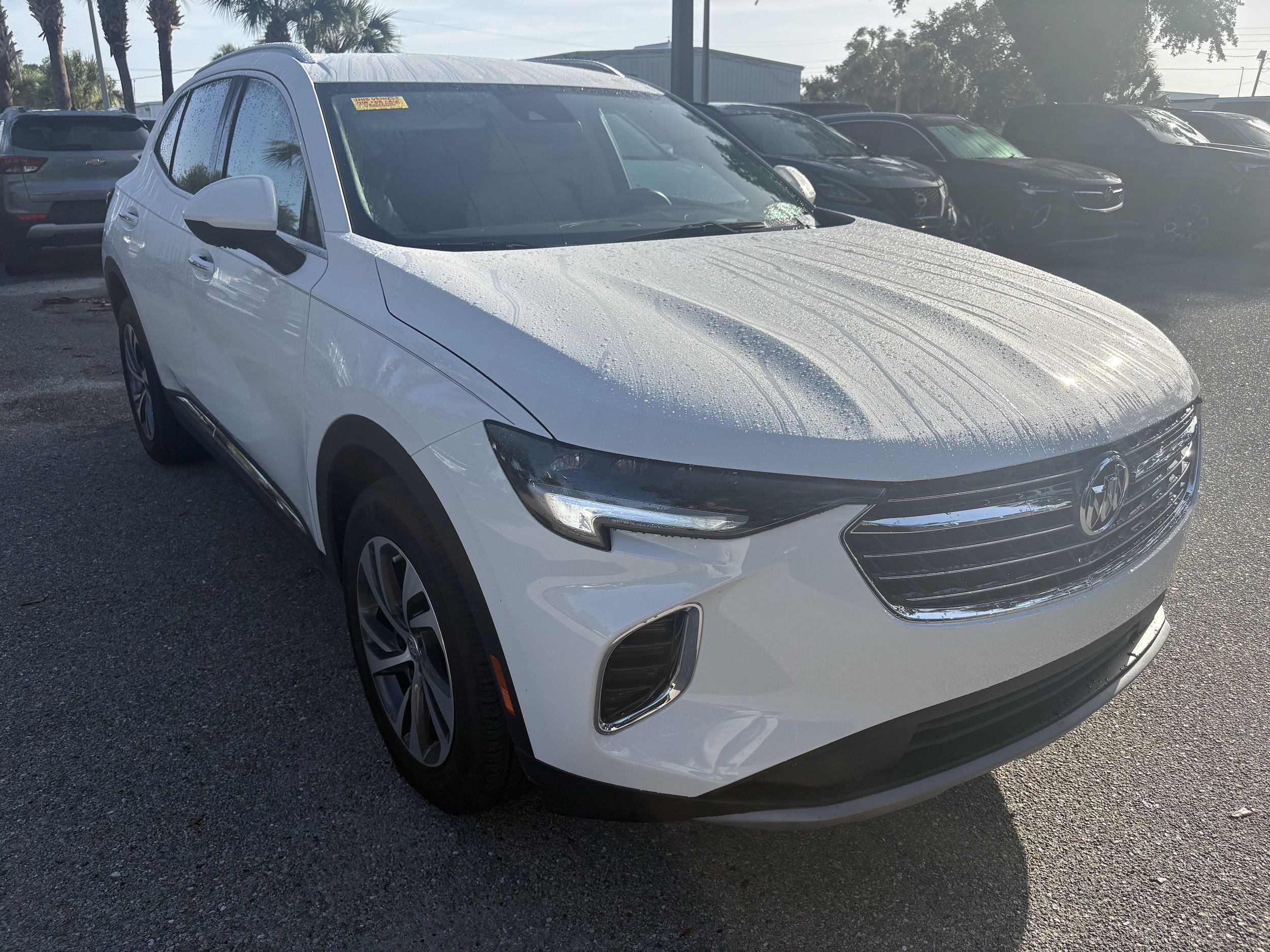 2023 Buick Envision Essence FWD's photo