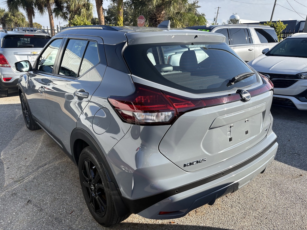 Used 2023 Nissan Kicks SR Xtronic CVT SUV