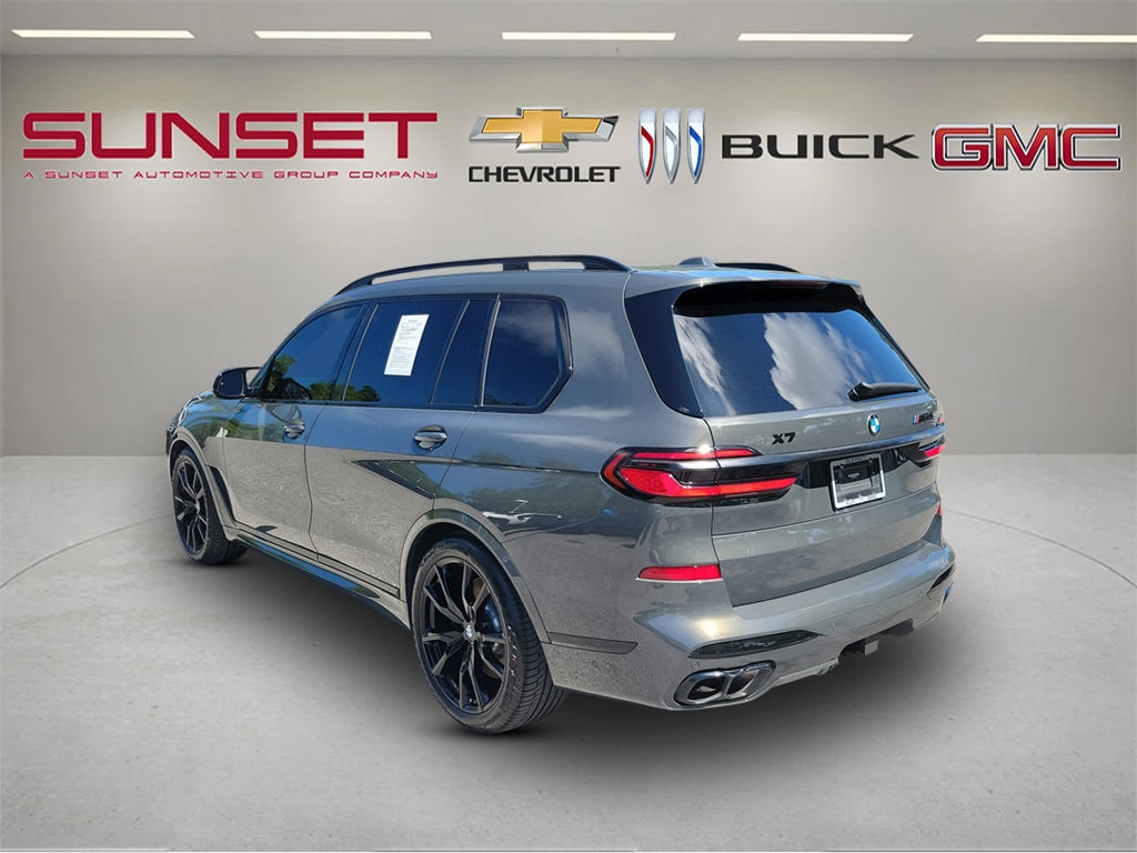 2023 BMW X7 M60i - Photo 6