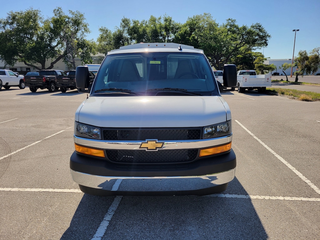 New 2025 Chevrolet Express Cutaway 3500 1WT Cutaway Van