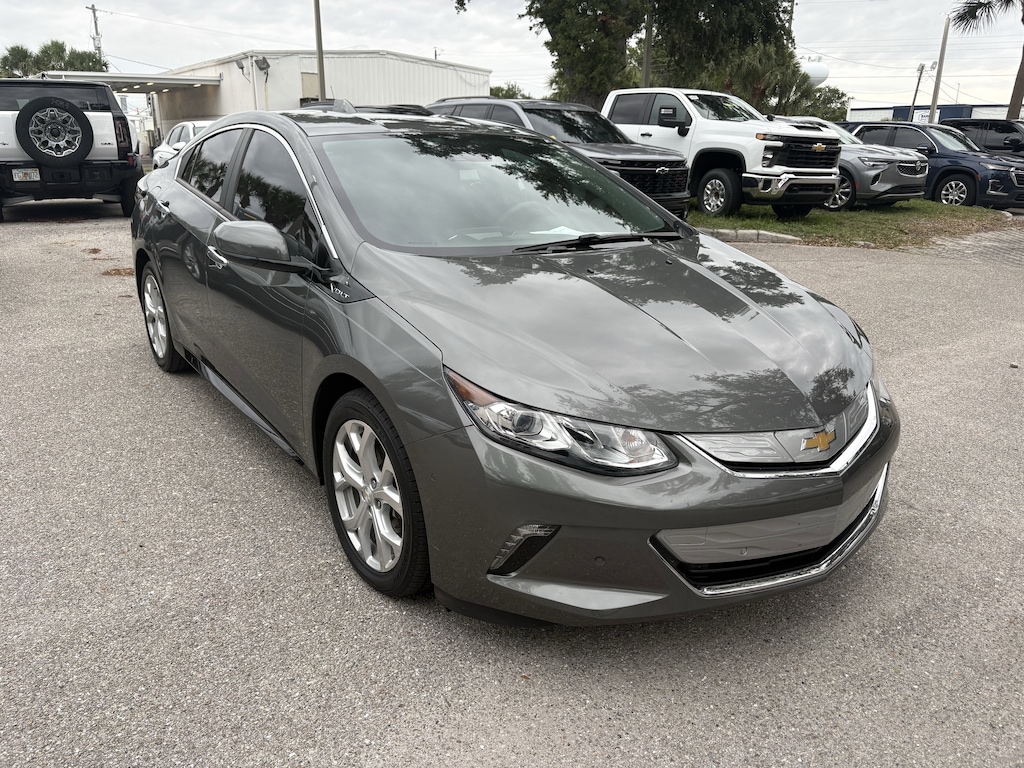Used 2017 Chevrolet Volt Premier Car