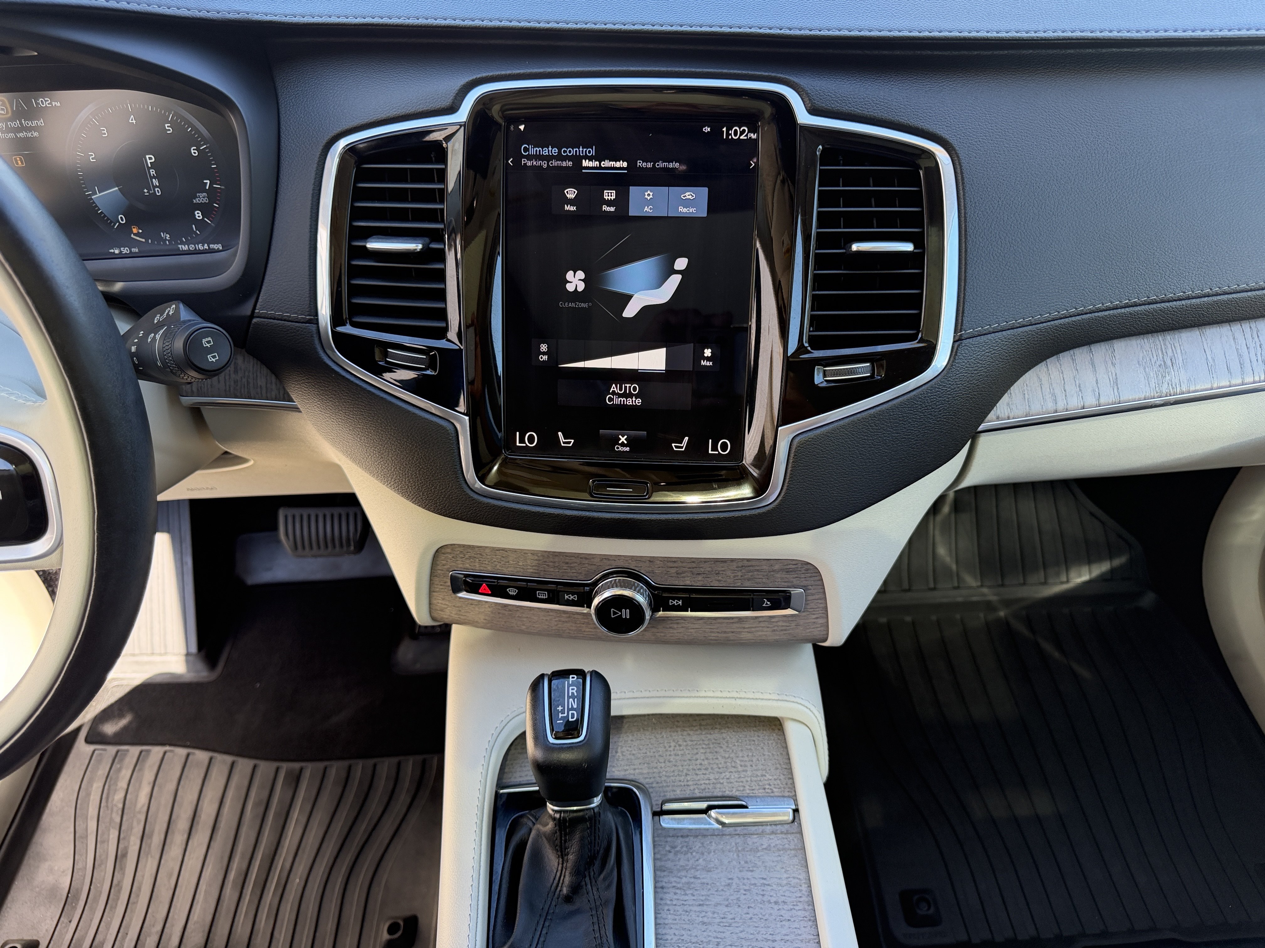 2022 Volvo XC90 Inscription - Photo 25