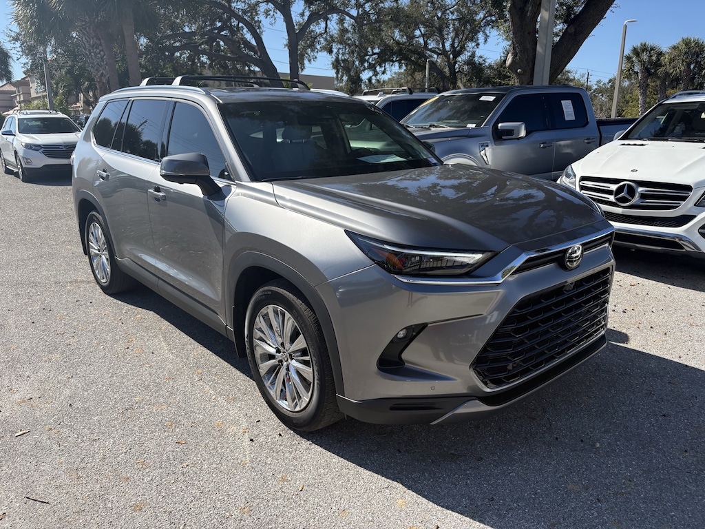 Used 2025 Toyota Grand Highlander Platinum SUV