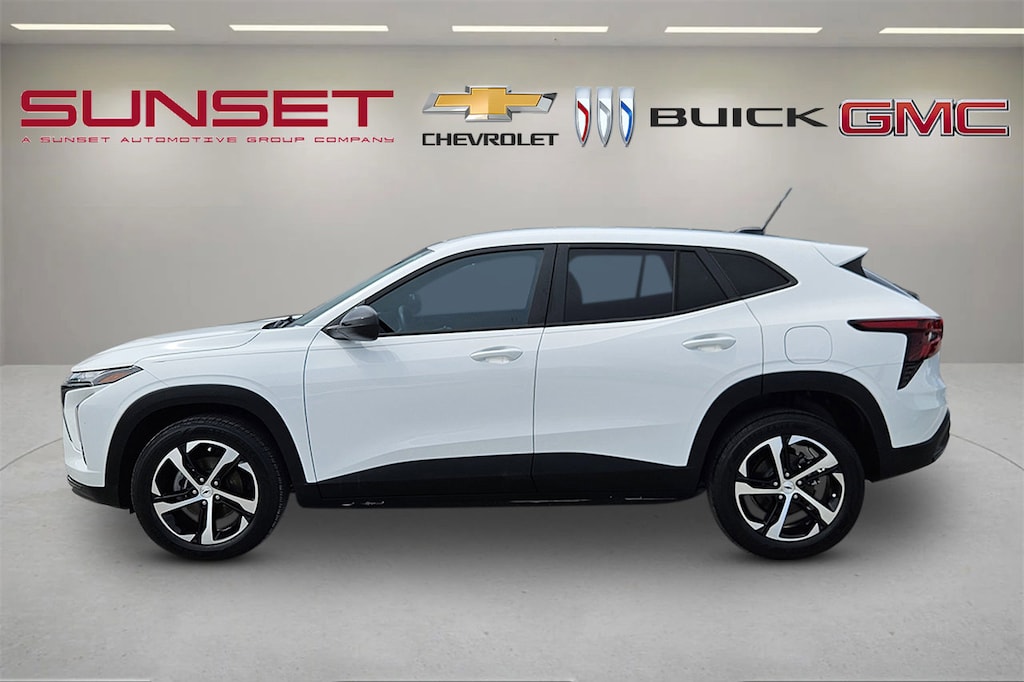 Used 2024 Chevrolet Trax 1RS SUV