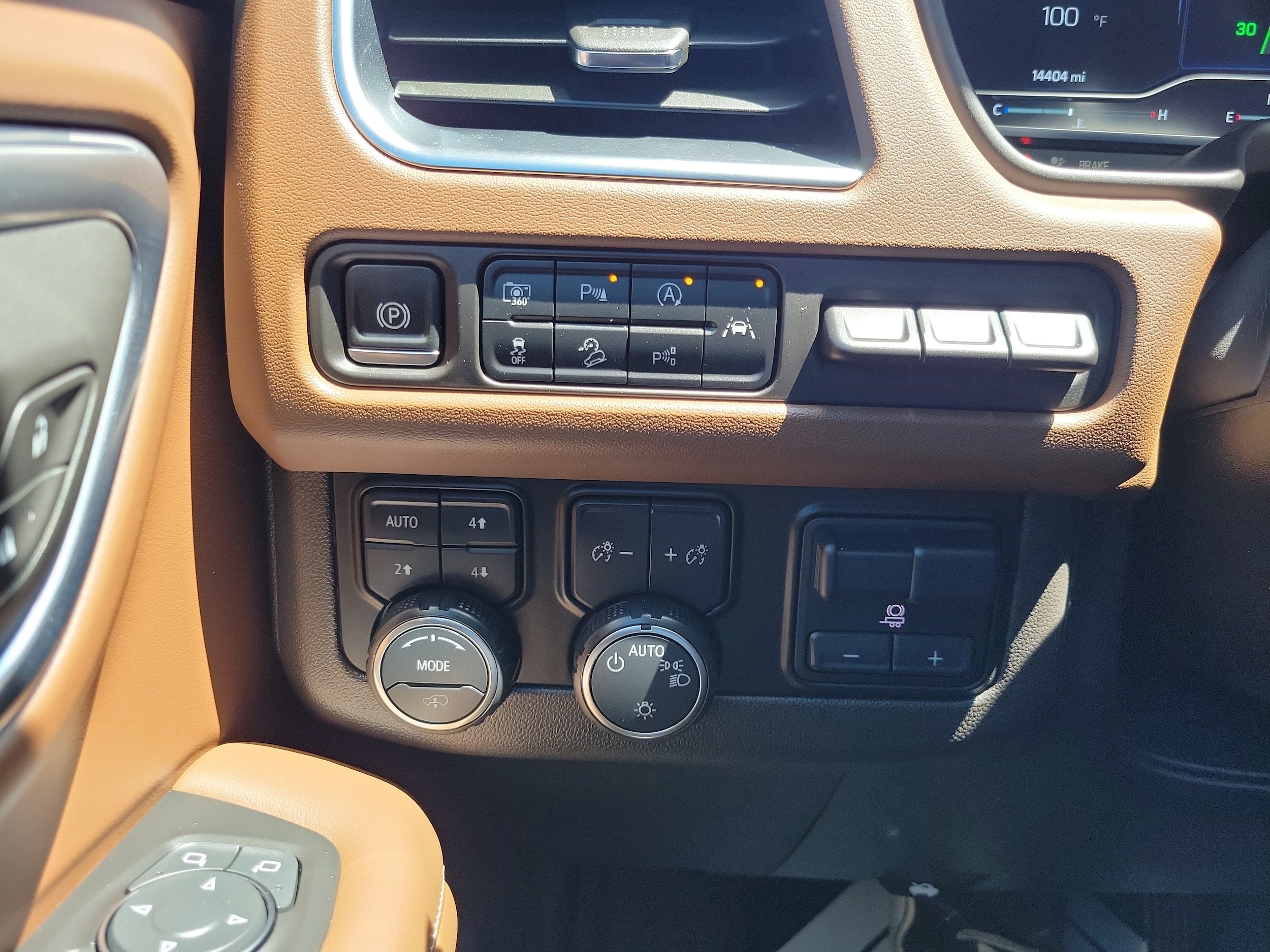 2024 Chevrolet Suburban High Country - Photo 28