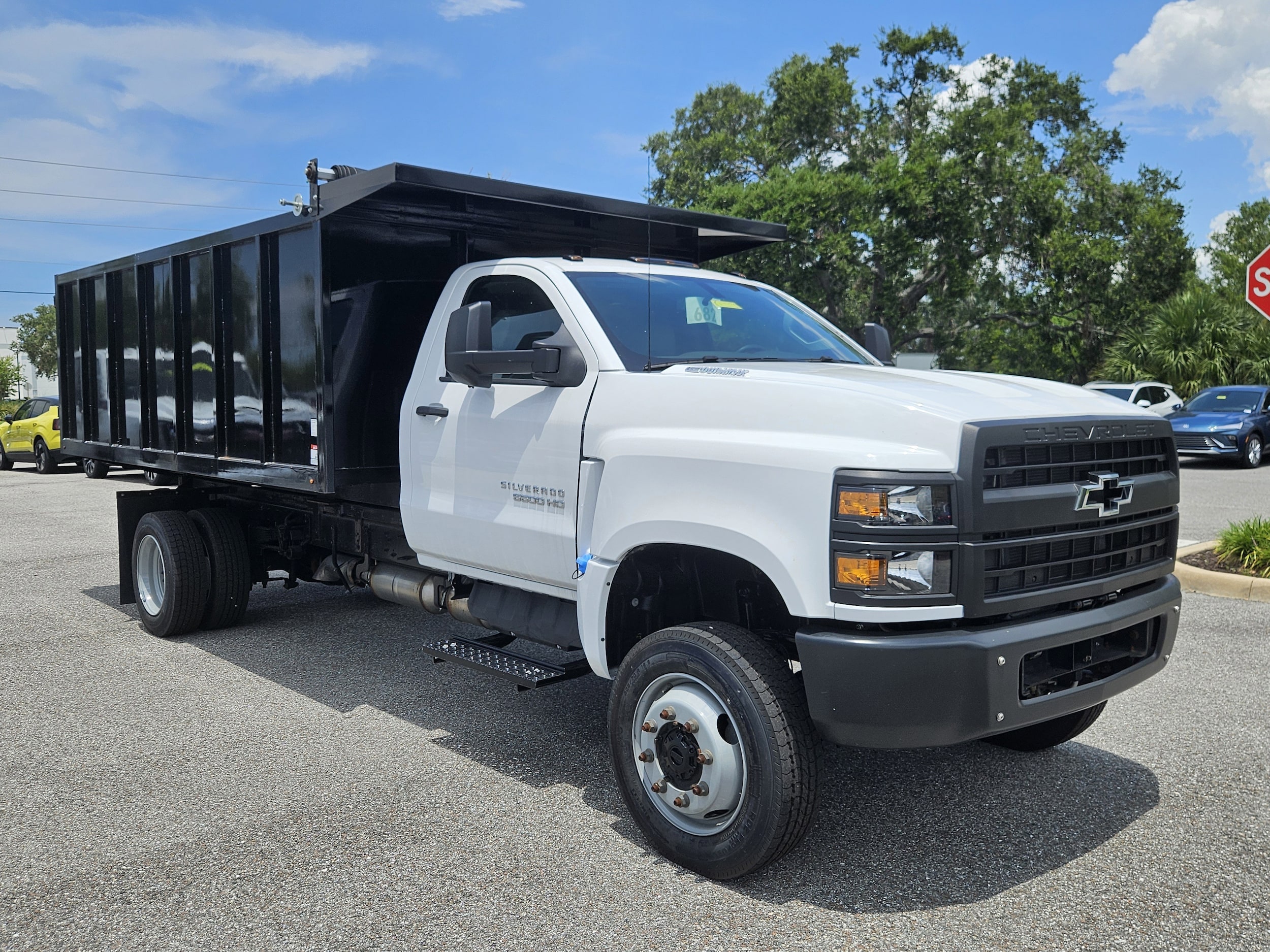 2024 Chevrolet Silverado 4500 Medium Duty Chassis Cab Work Truck's photo