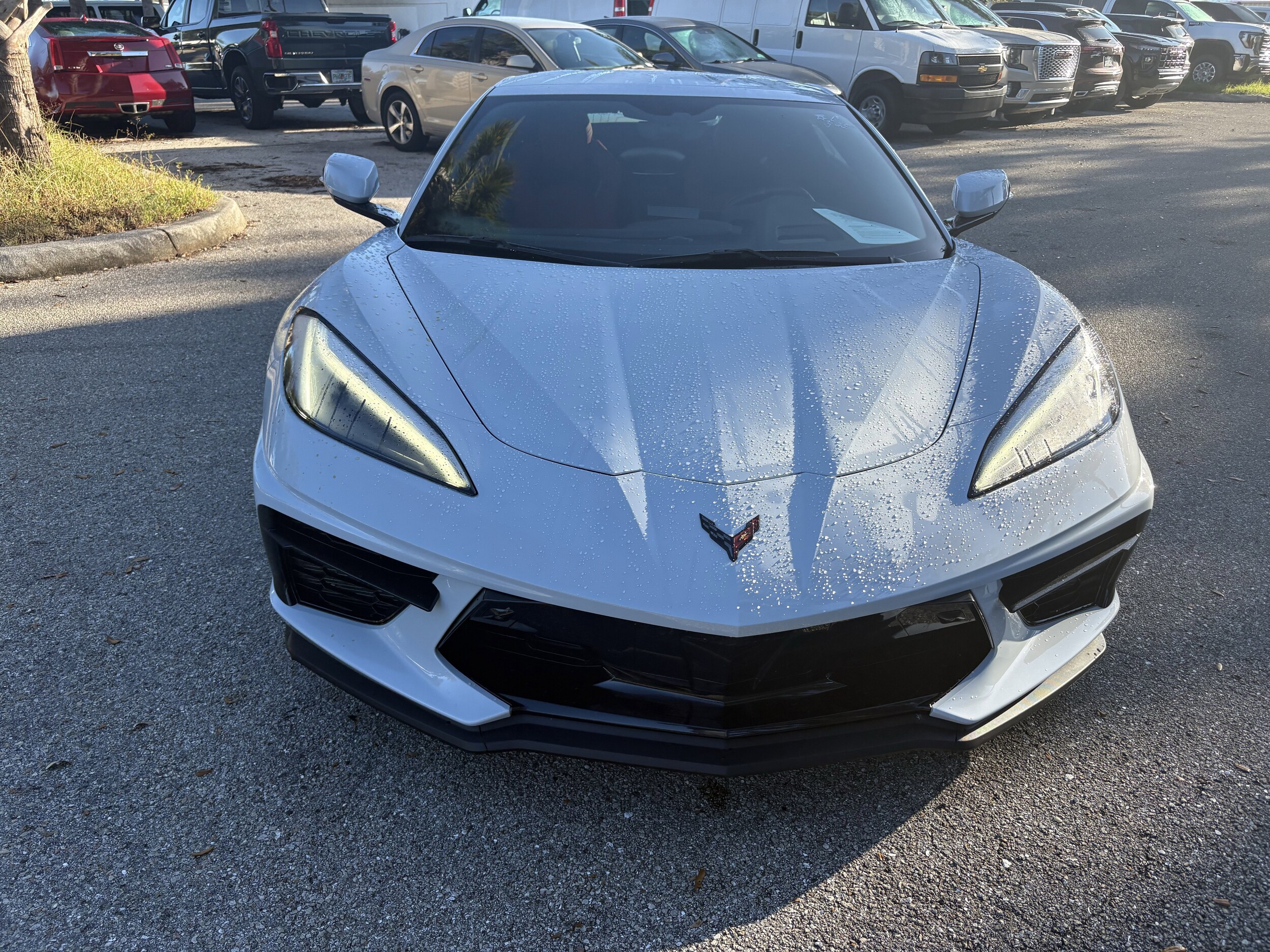 2023 Chevrolet Corvette Stingray 3LT photo 2