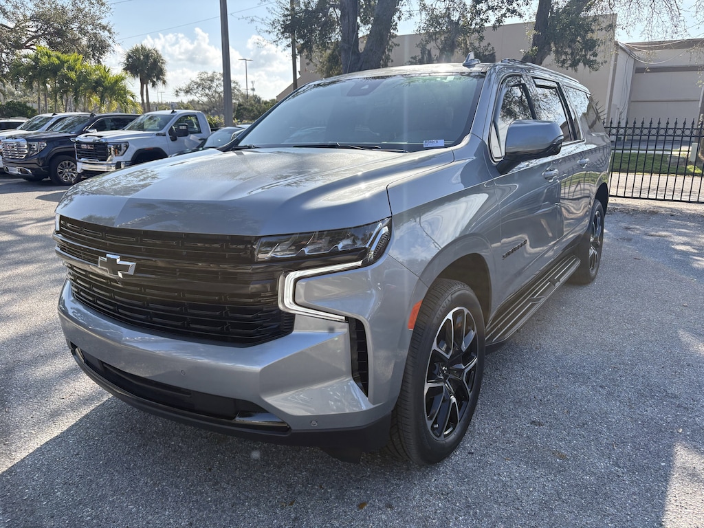Used 2023 Chevrolet Suburban RST SUV