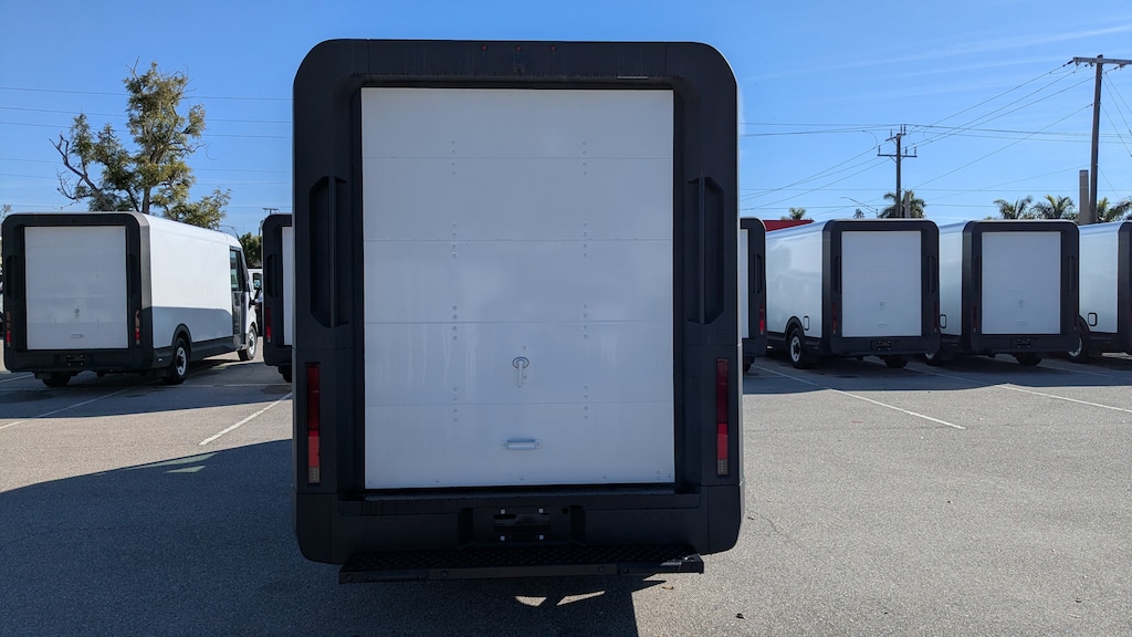 New 2025 Chevrolet BrightDrop 600 Commercial Van