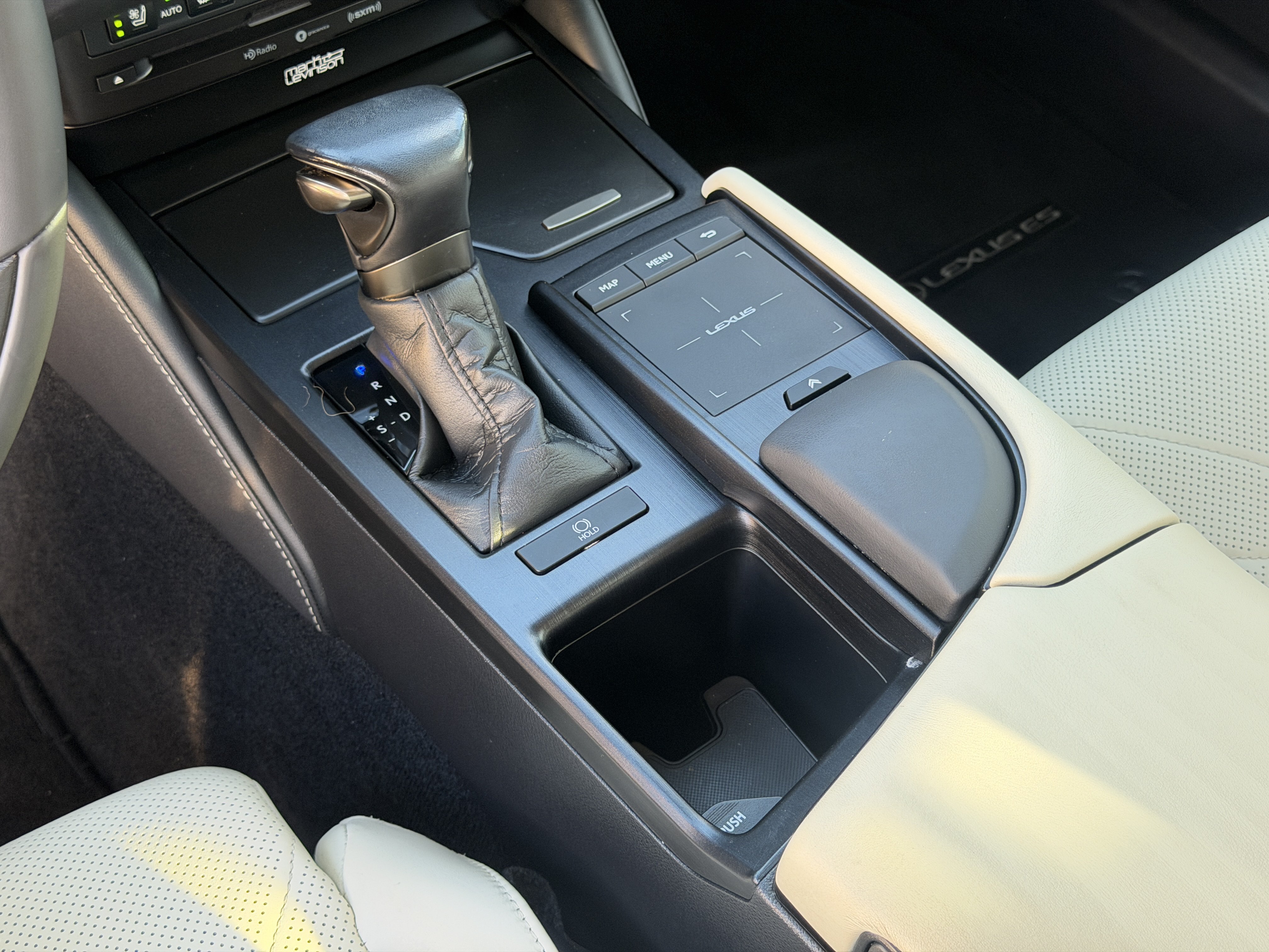 2022 Lexus ES 350 Ultra Luxury - Photo 30