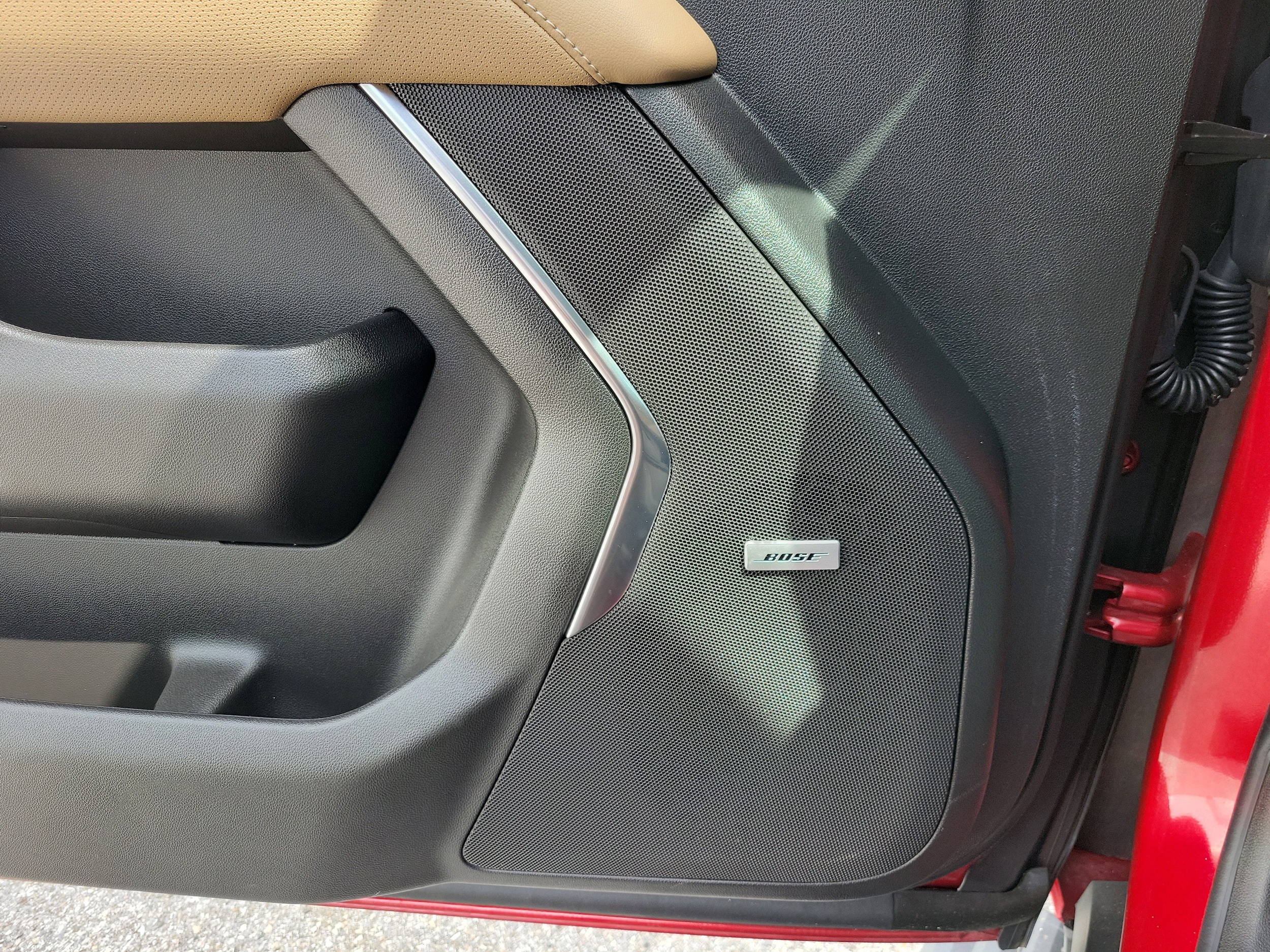 2024 Chevrolet Suburban Premier - Photo 17