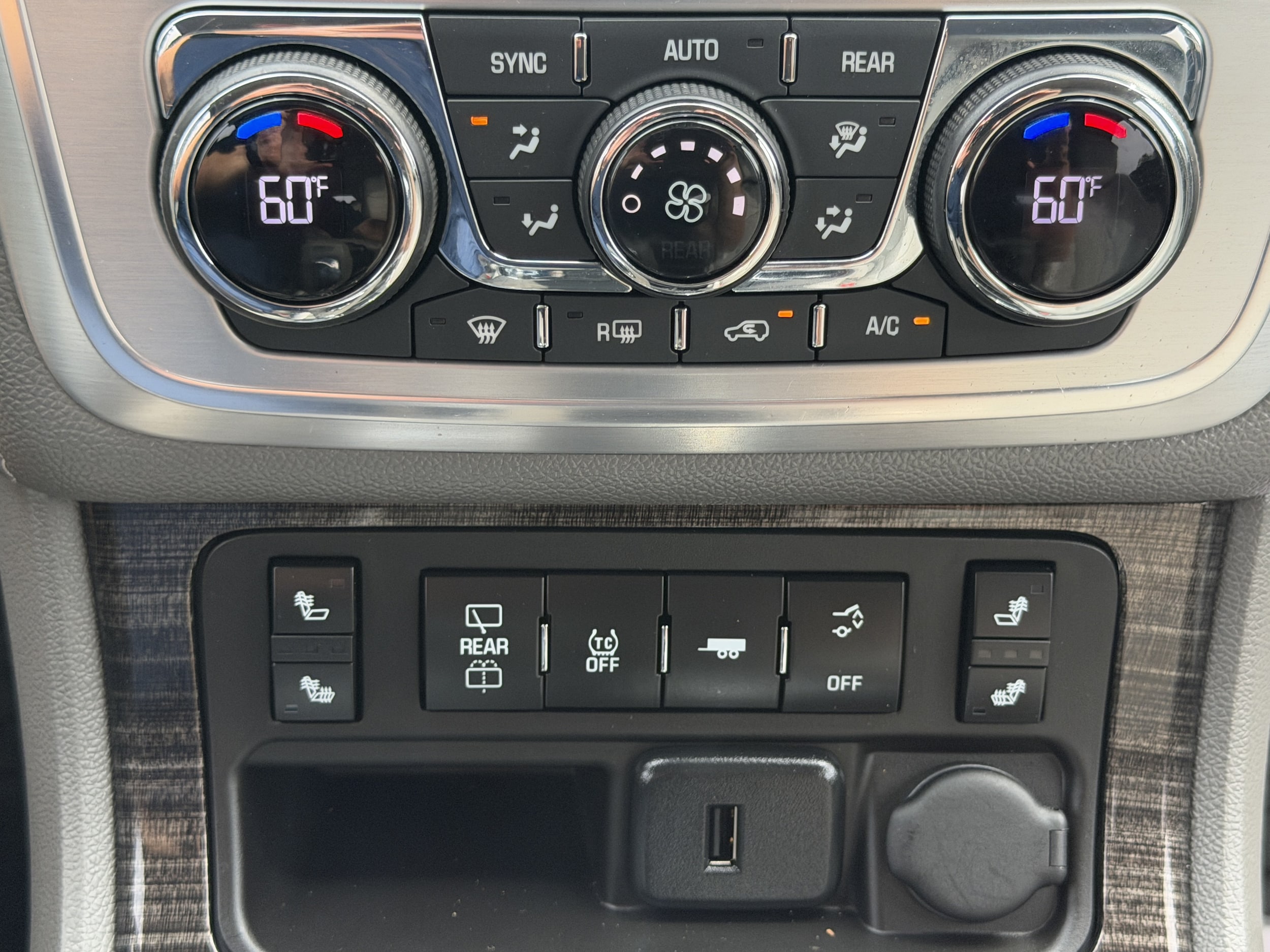 2017 GMC Acadia Limited Base - Photo 27