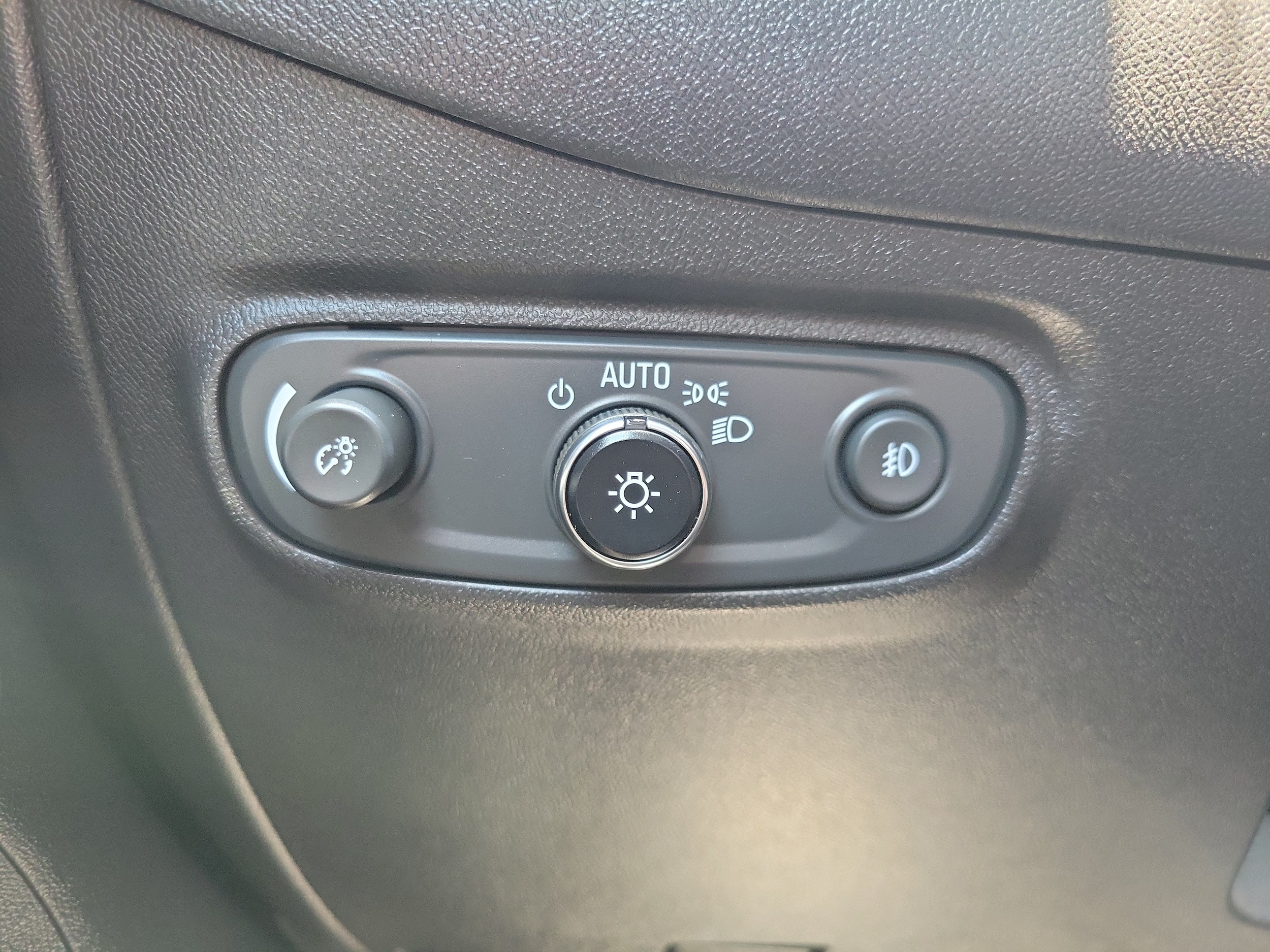 2023 Chevrolet Equinox Premier - Photo 25
