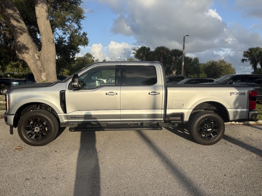 Used 2024 Ford F-350 Lariat Truck