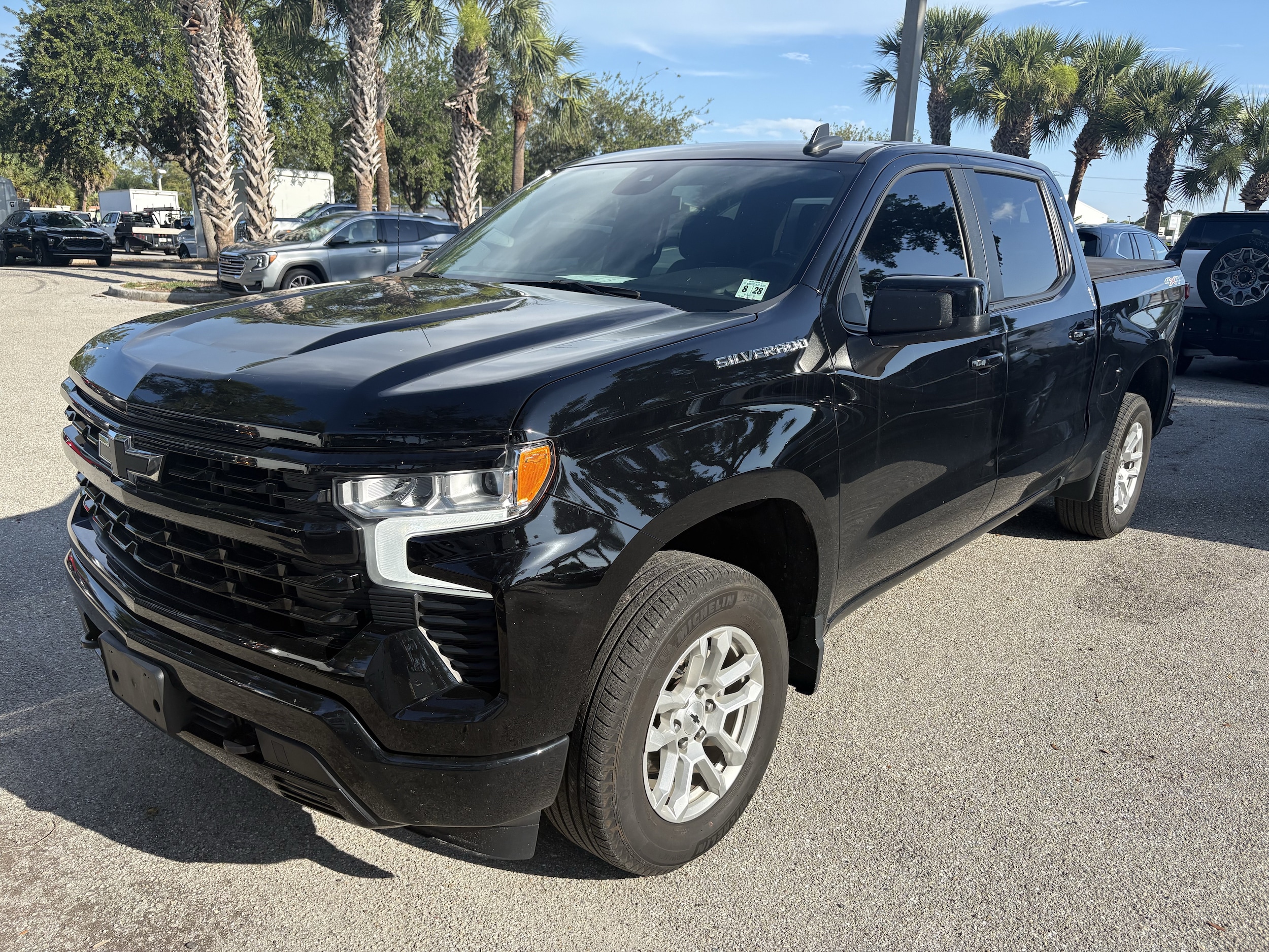 2023 Chevrolet Silverado 1500 RST - Photo 3