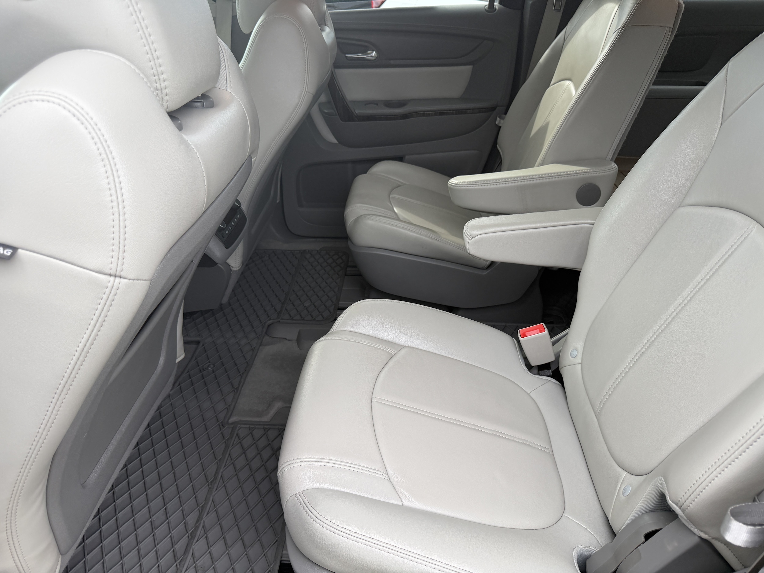 2017 GMC Acadia Limited Base - Photo 18
