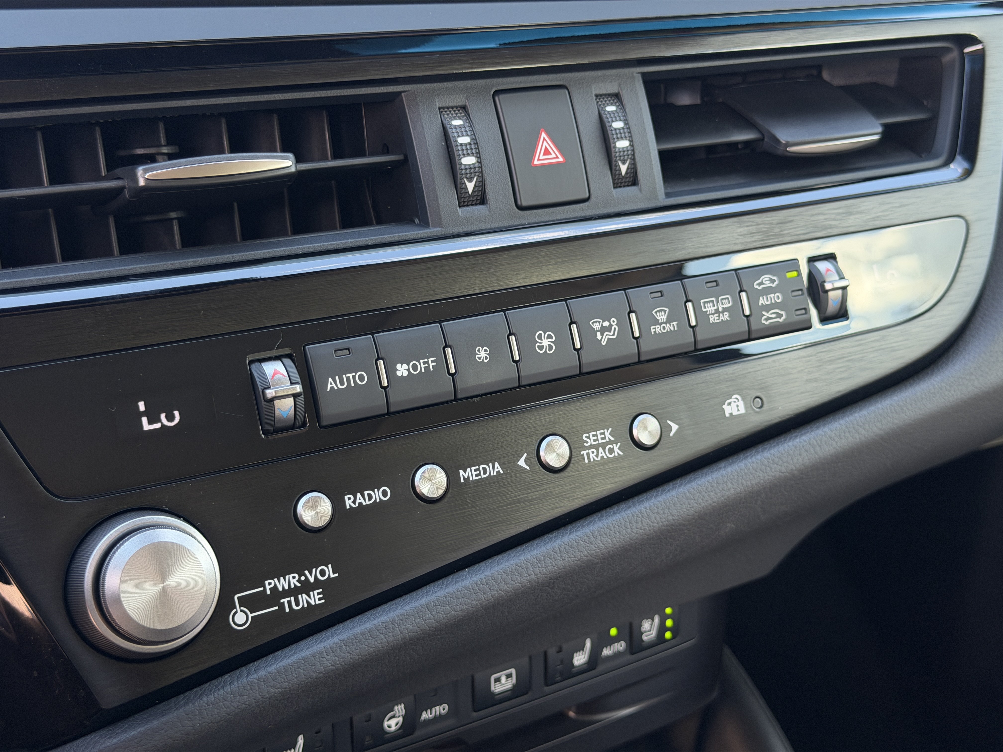 2022 Lexus ES 350 Ultra Luxury - Photo 29