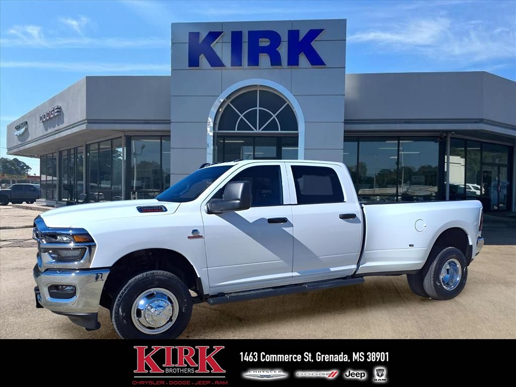 2026 RAM Ram 3500 Pickup Tradesman's photo