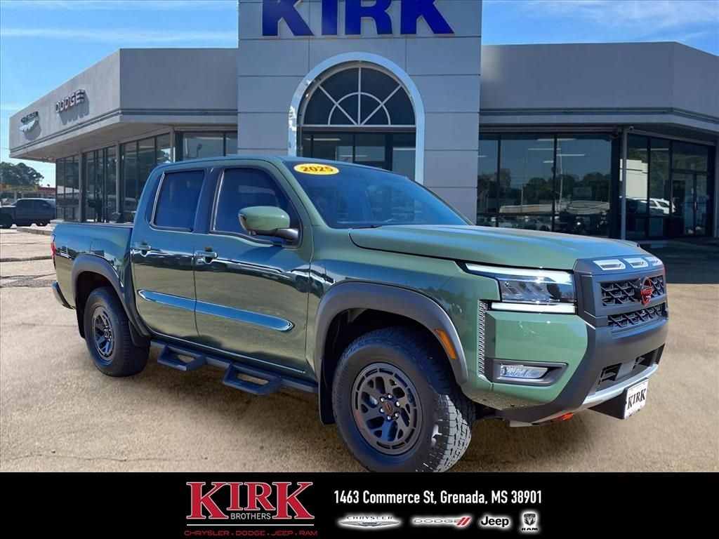 Used 2025 Nissan Frontier PRO-4X Crew Cab