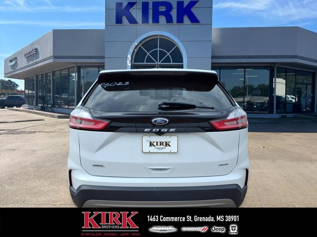 Used 2024 Ford Edge SEL Sport Utility