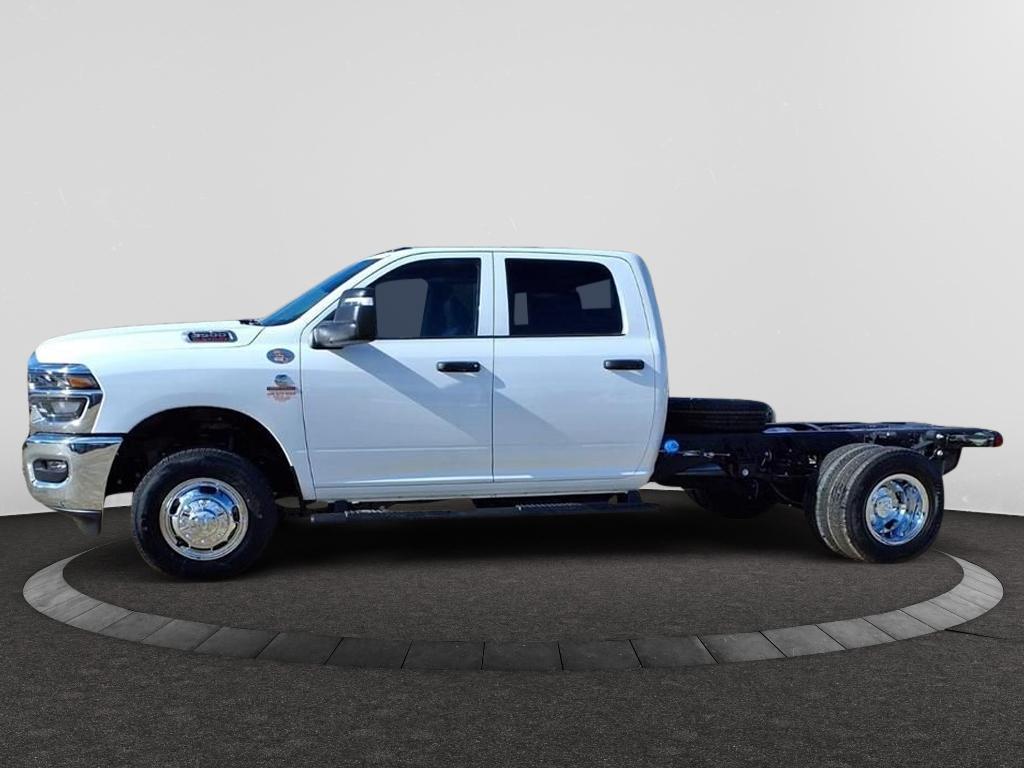 2026 RAM Ram 3500 Chassis Cab Tradesman's photo
