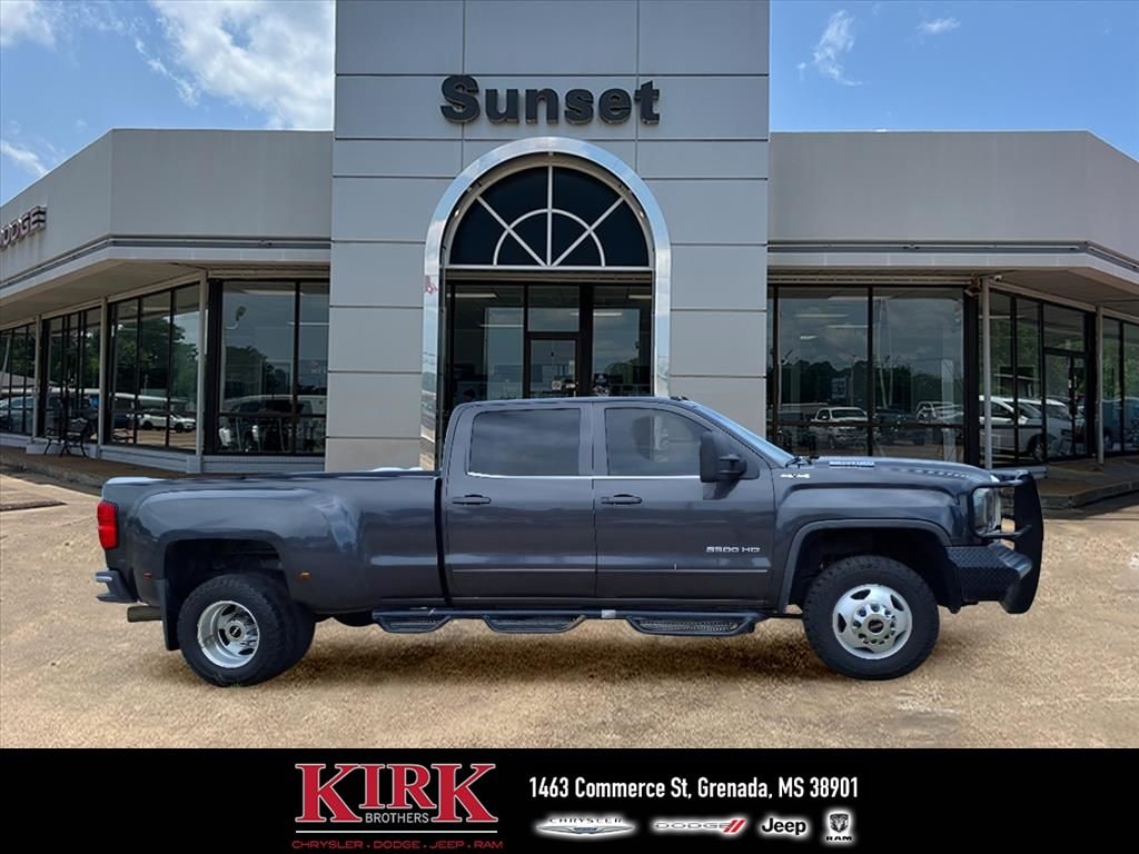 Used 2015 GMC Sierra SLE Crew Cab