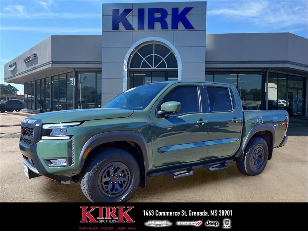 Used 2025 Nissan Frontier PRO-4X Crew Cab