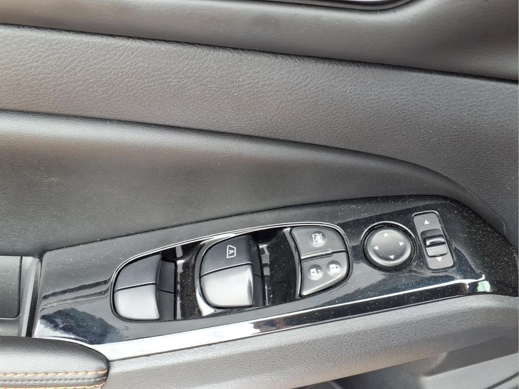 2024 Nissan Altima SR - Photo 14