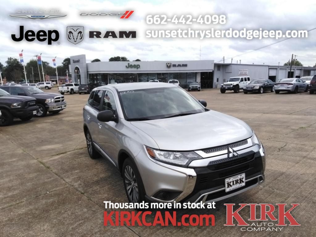 Used 2020 Mitsubishi Outlander ES with VIN JA4AZ3A33LZ026347 for sale in Grenada, MS