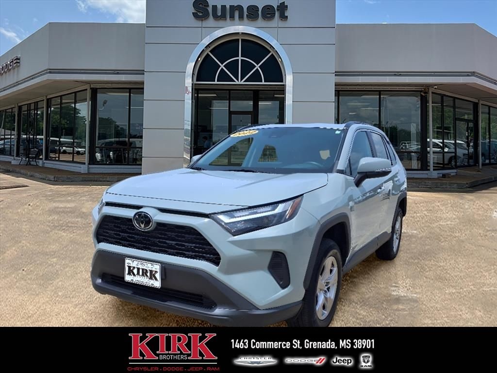 Used 2022 Toyota RAV4 XLE Wagon