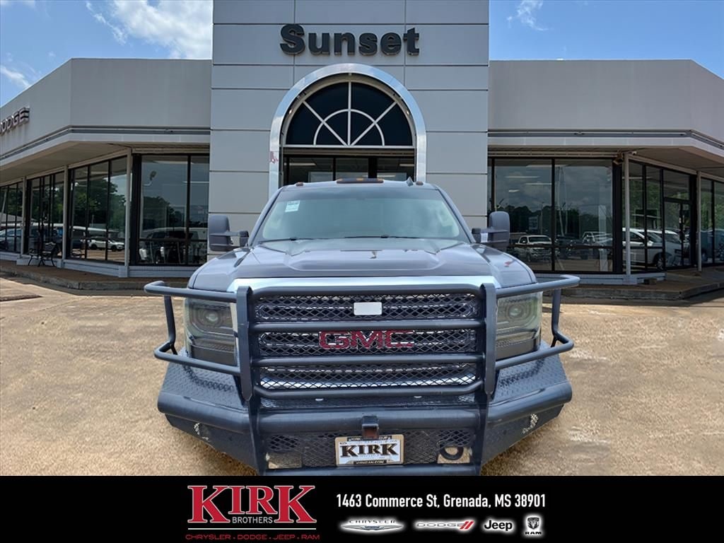 Used 2015 GMC Sierra SLE Crew Cab