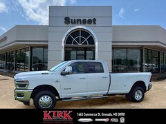 2026 Ram 3500 Laramie Pickup