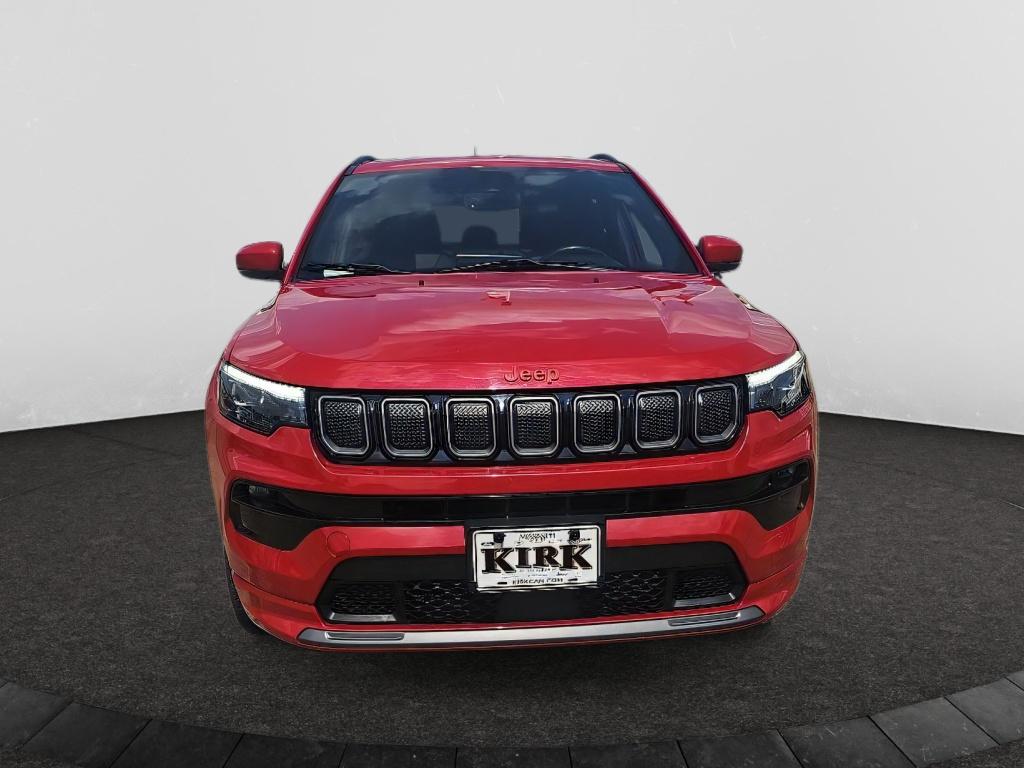 Used 2022 Jeep Compass Limited with VIN 3C4NJDCB6NT203587 for sale in Grenada, MS