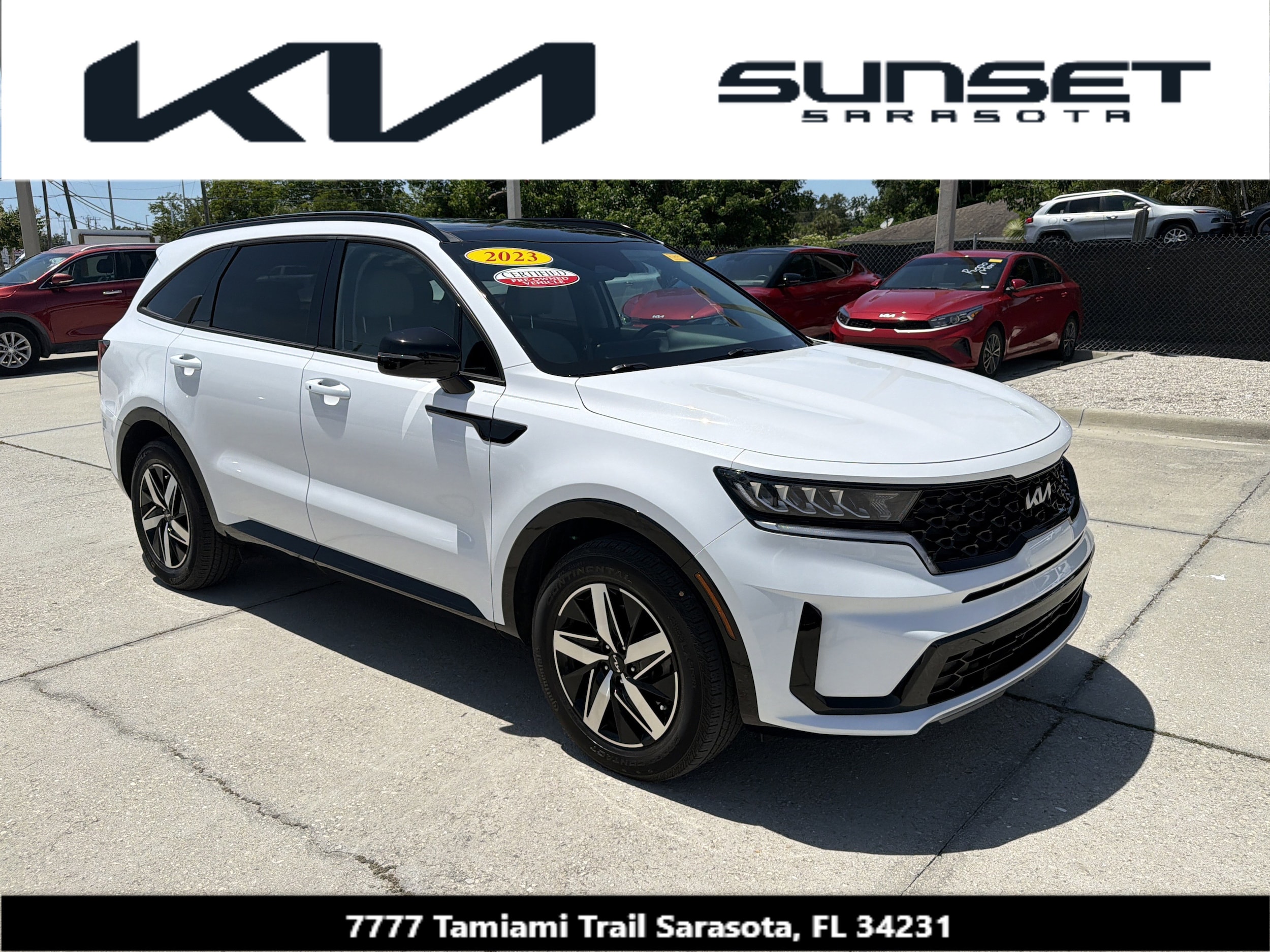 2023 Kia Sorento S AT's photo