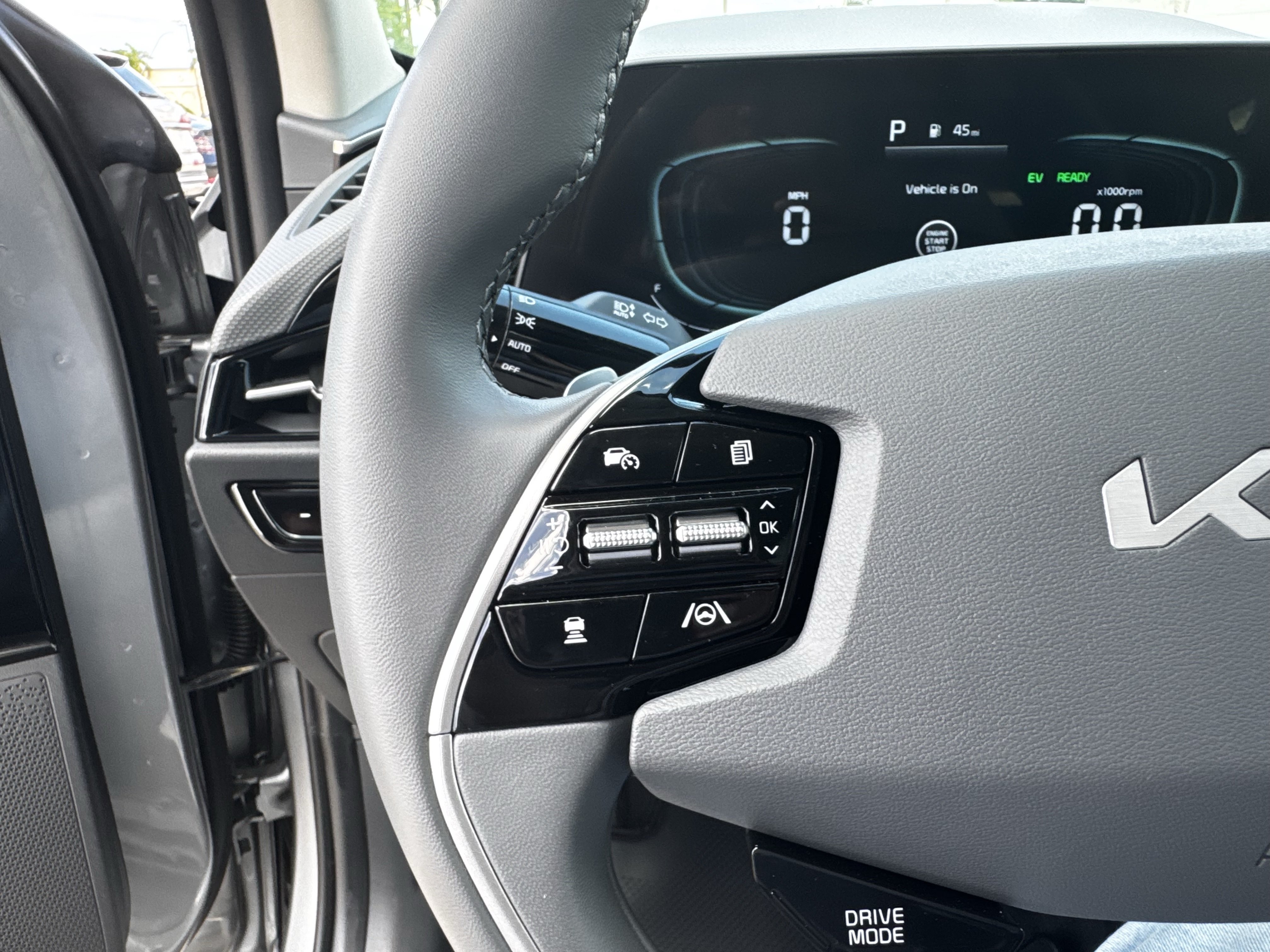 2026 Kia Niro EX - Photo 29