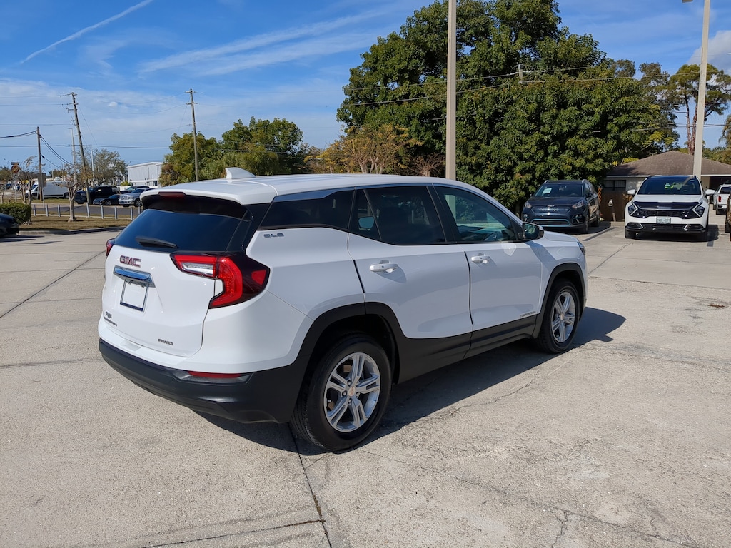 Used 2023 GMC Terrain SLE SUV