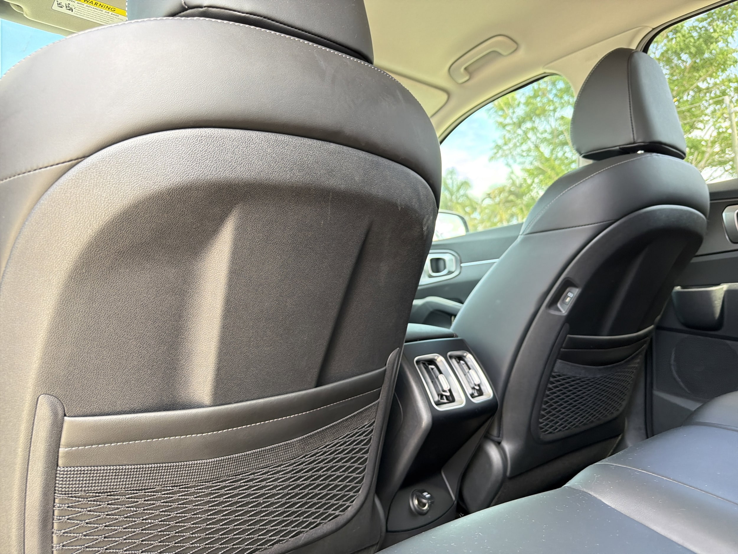2024 Kia Sorento S - Photo 11